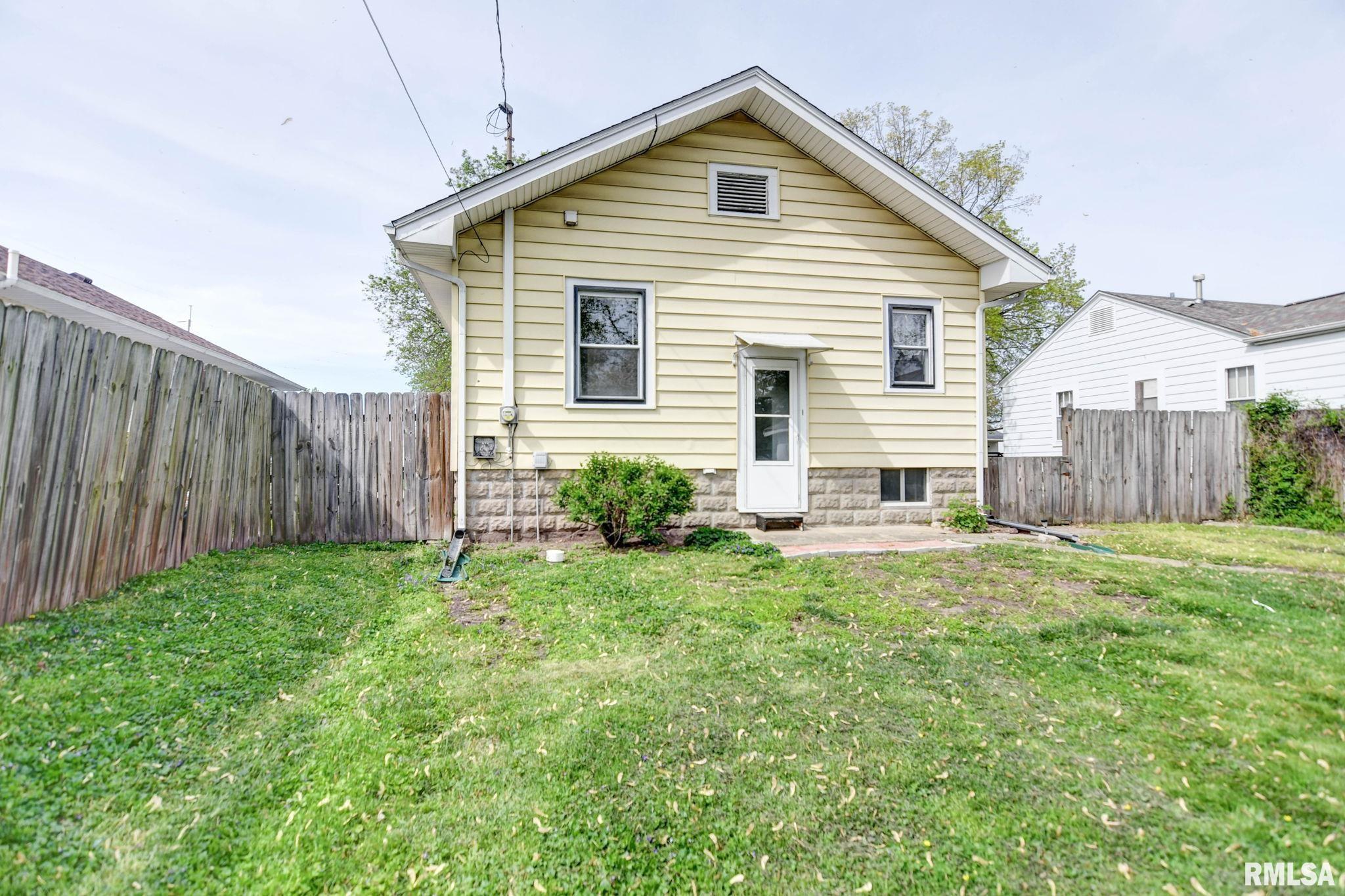 916 W Park Boulevard, Taylorville, Illinois image 38