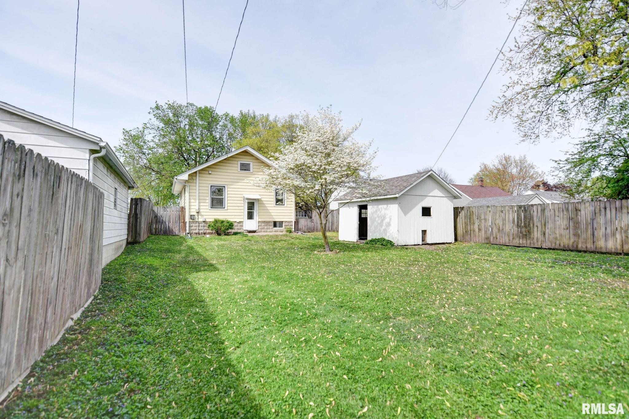 916 W Park Boulevard, Taylorville, Illinois image 40