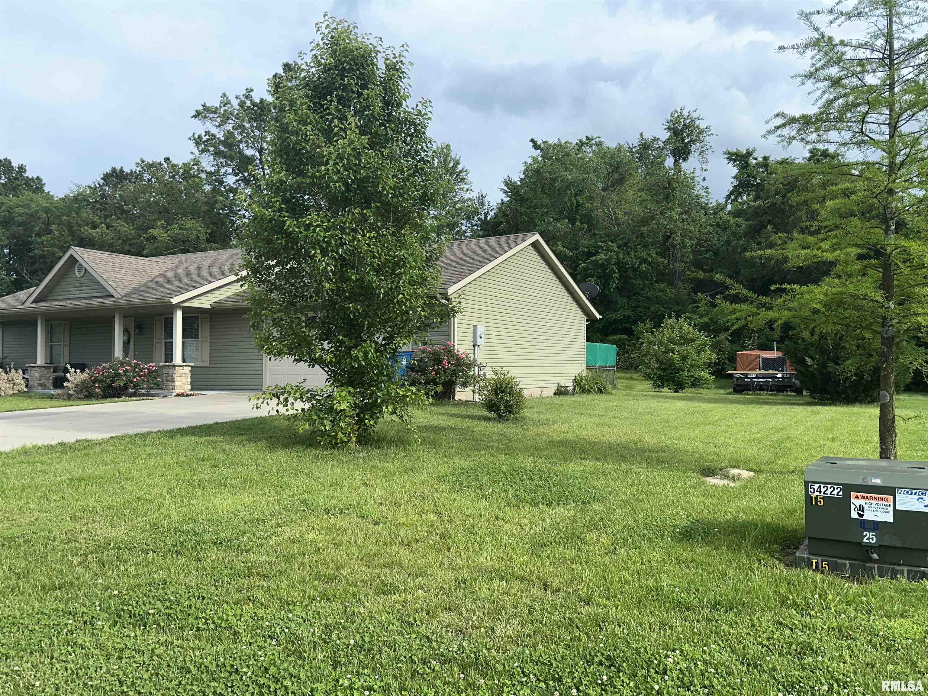 12101 Blue Sky Drive, Marion, Illinois image 6
