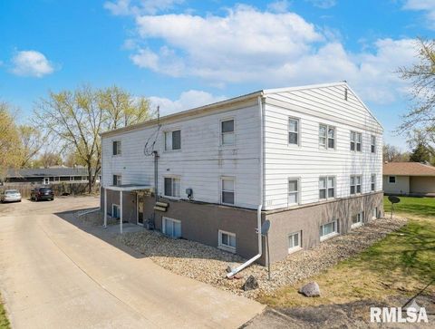 Photo of 522 N MAIN Street, Hanna City, IL 61536 (MLS # PA1265355)