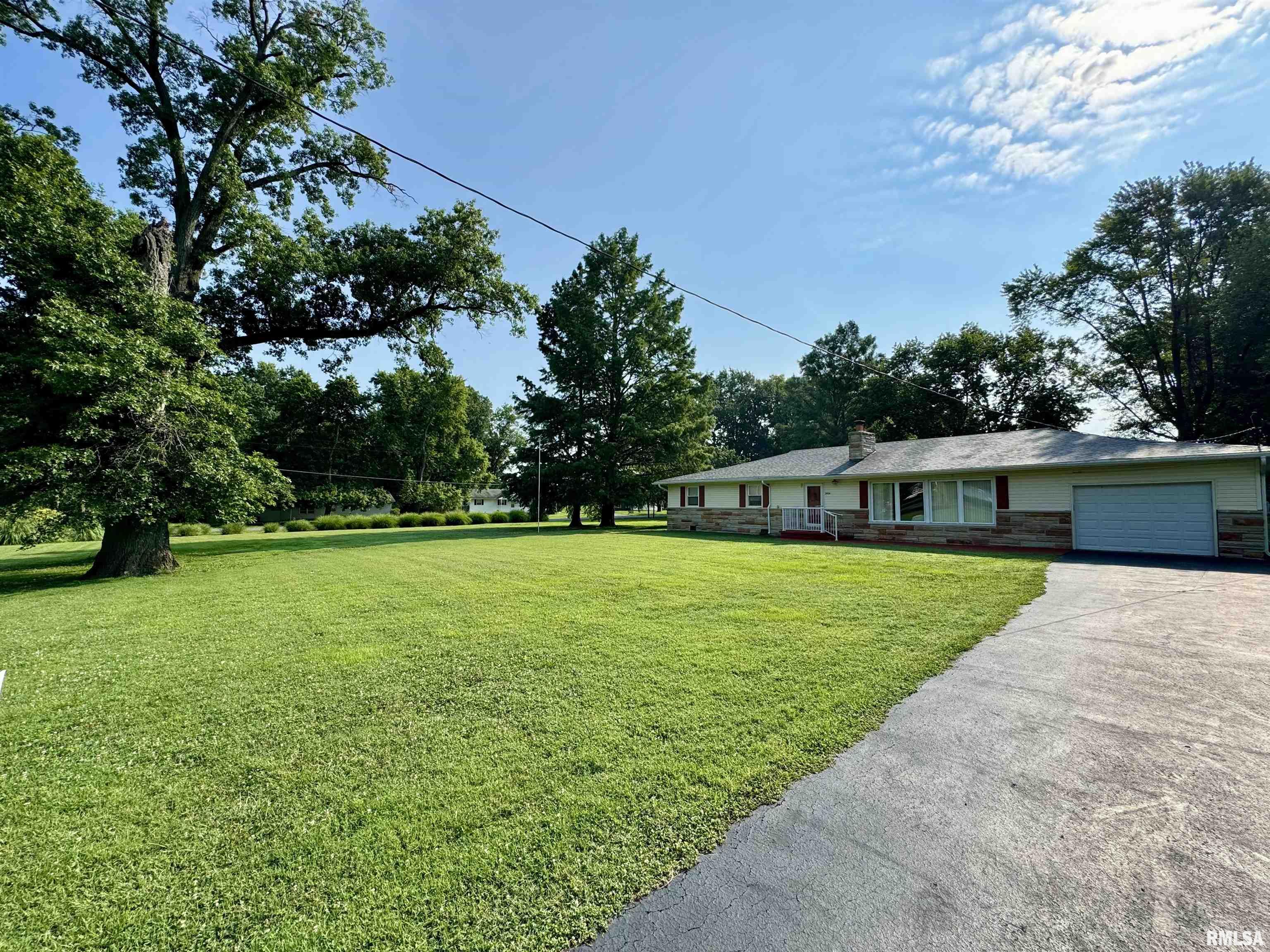 2916 N 12th Street, Herrin, Illinois image 3