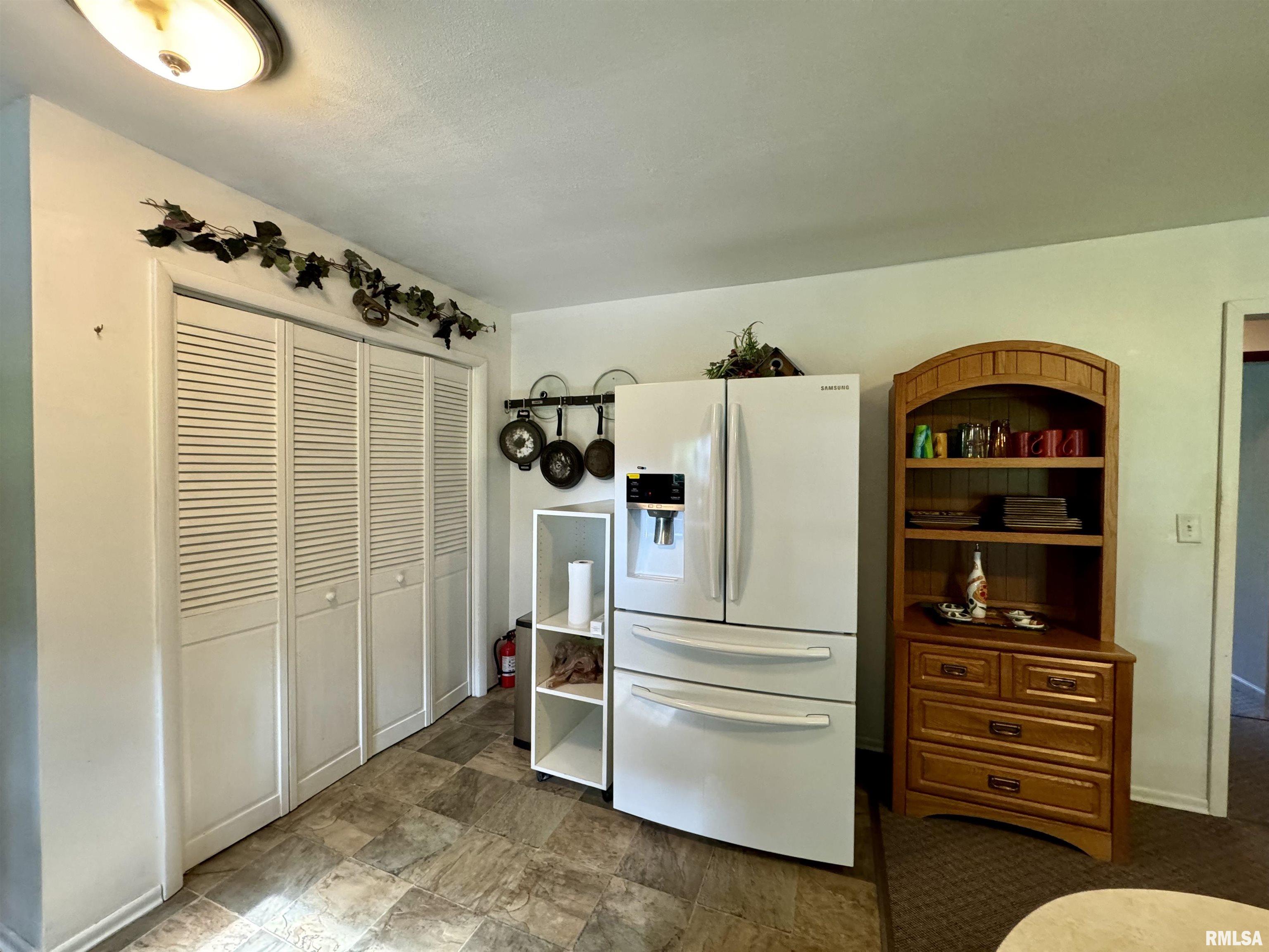 2916 N 12th Street, Herrin, Illinois image 10