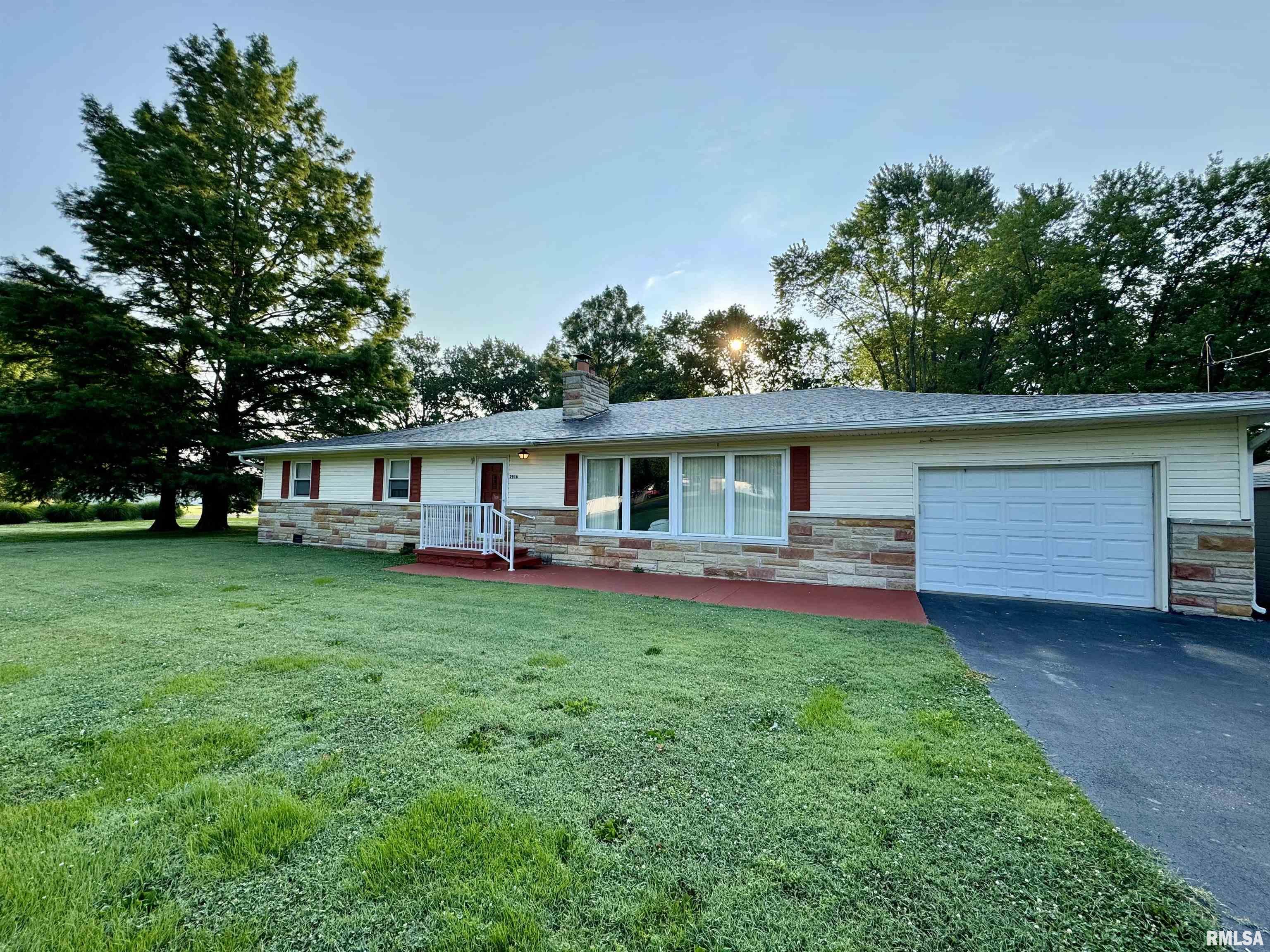 2916 N 12th Street, Herrin, Illinois image 27