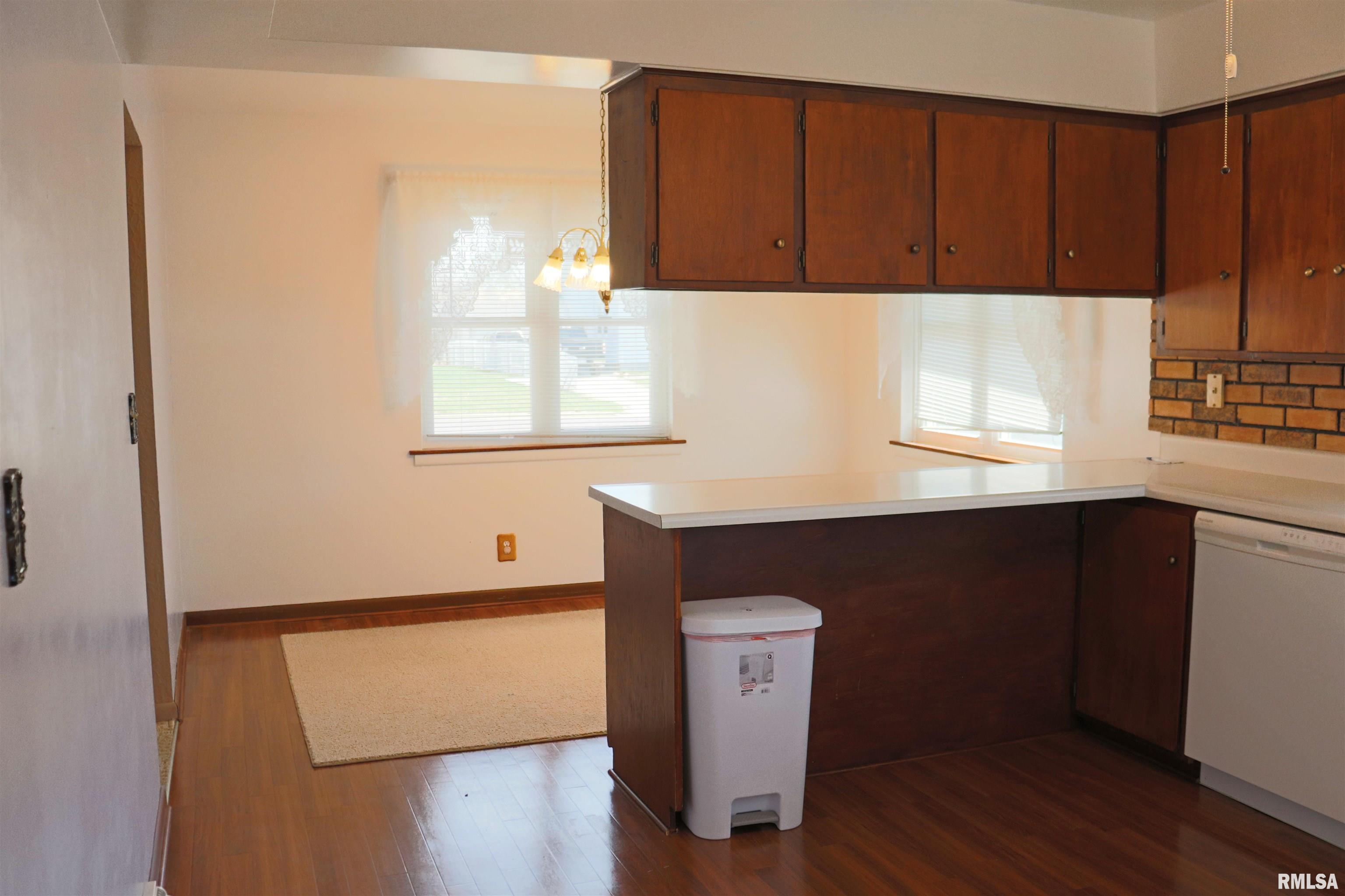 1015 N Mcmullen Road, Bartonville, Illinois image 6