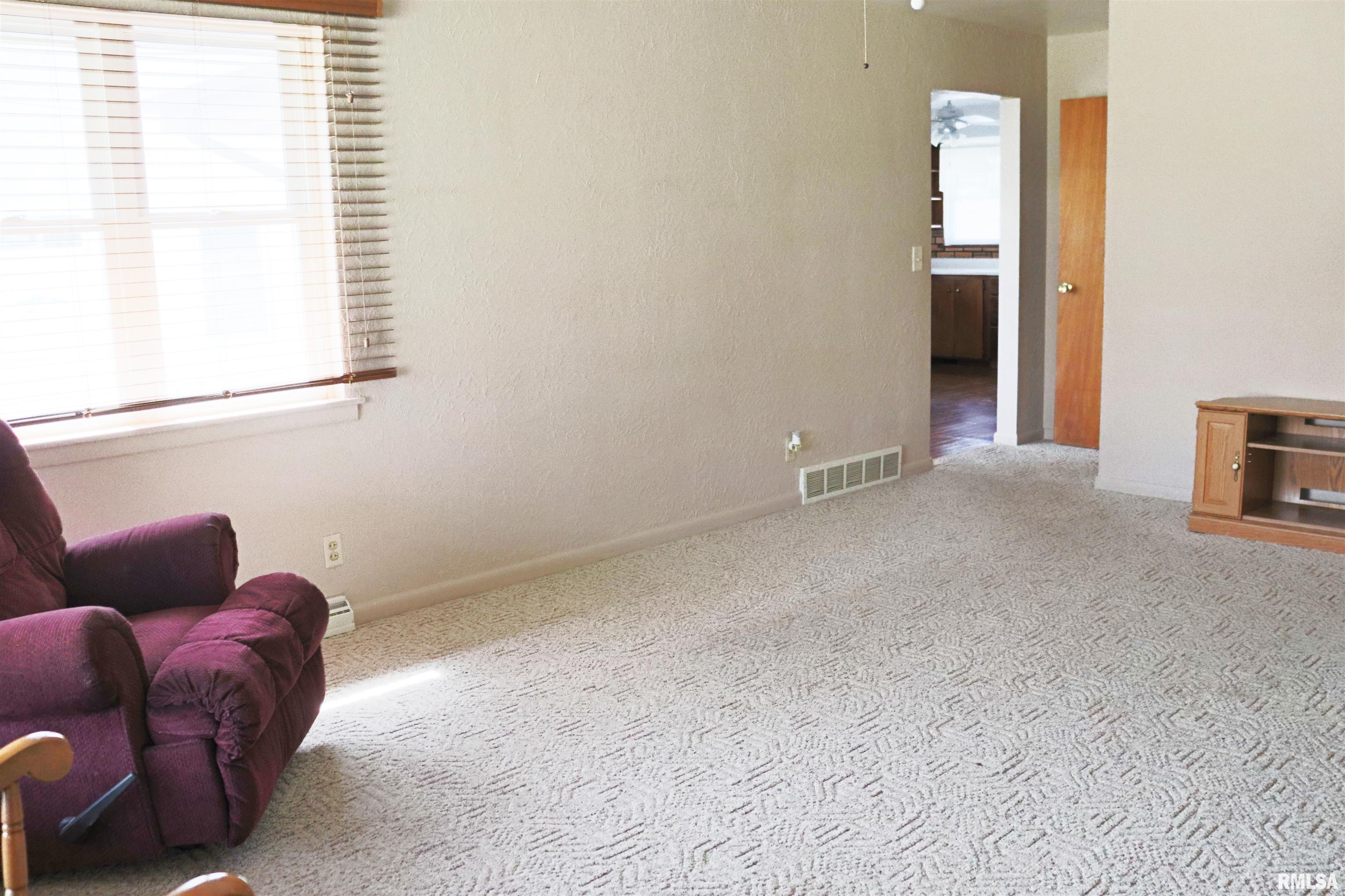 1015 N Mcmullen Road, Bartonville, Illinois image 10