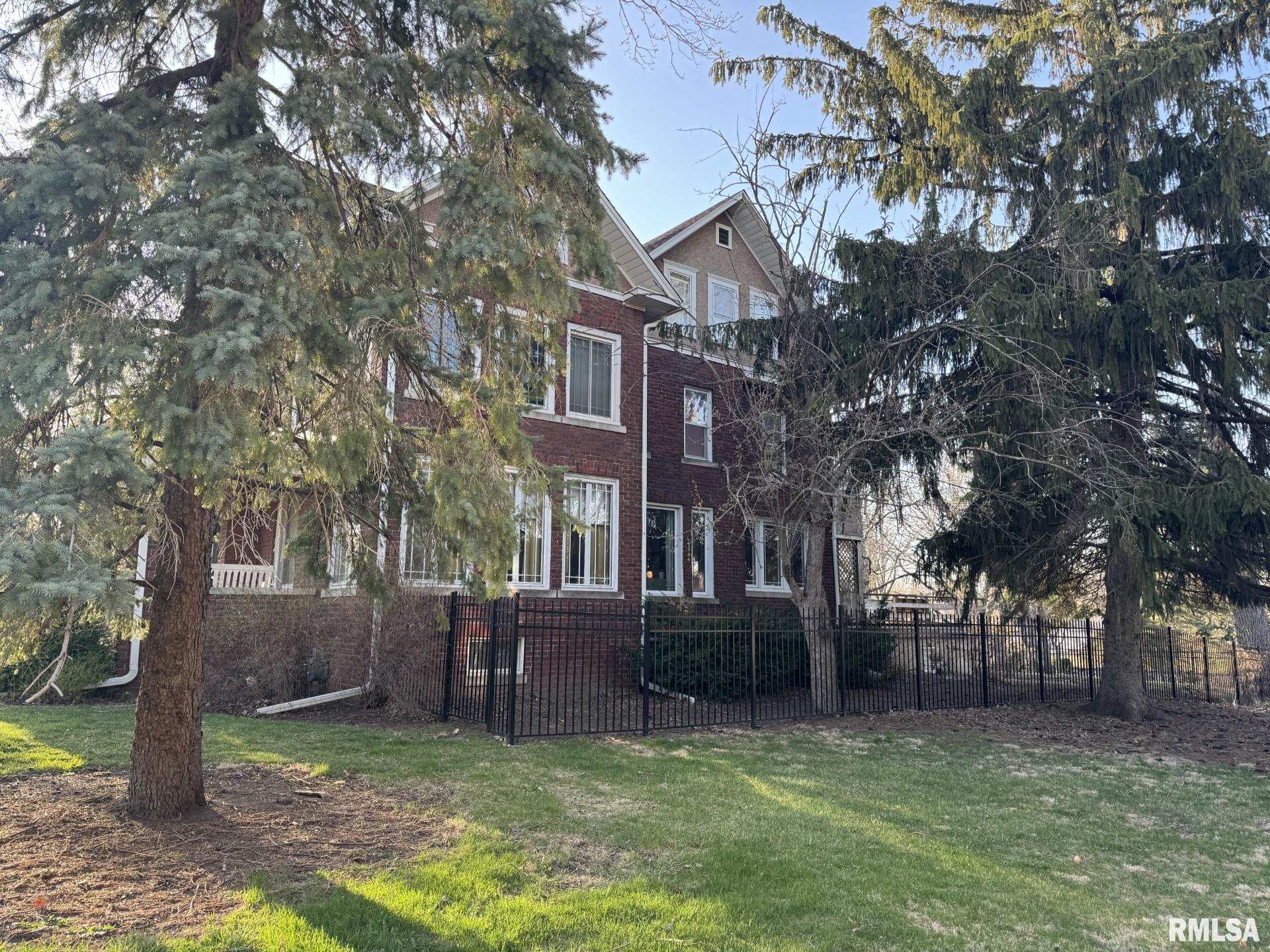 220 E Prospect Street, Kewanee, Illinois image 26