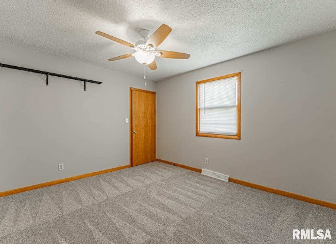 181 9th Street, Lincoln, Illinois image 15
