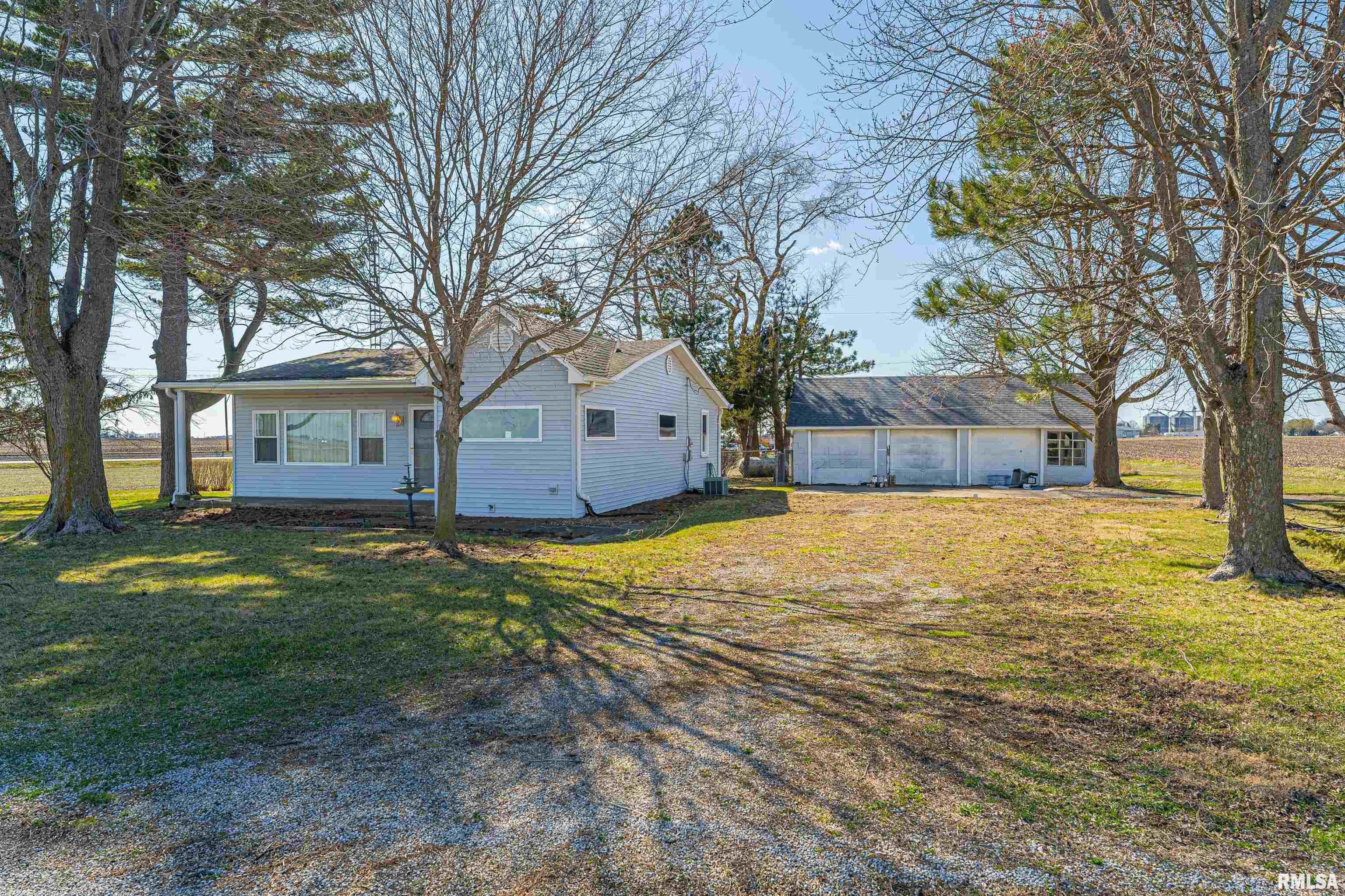 297 2400 Avenue, Latham, Illinois image 3