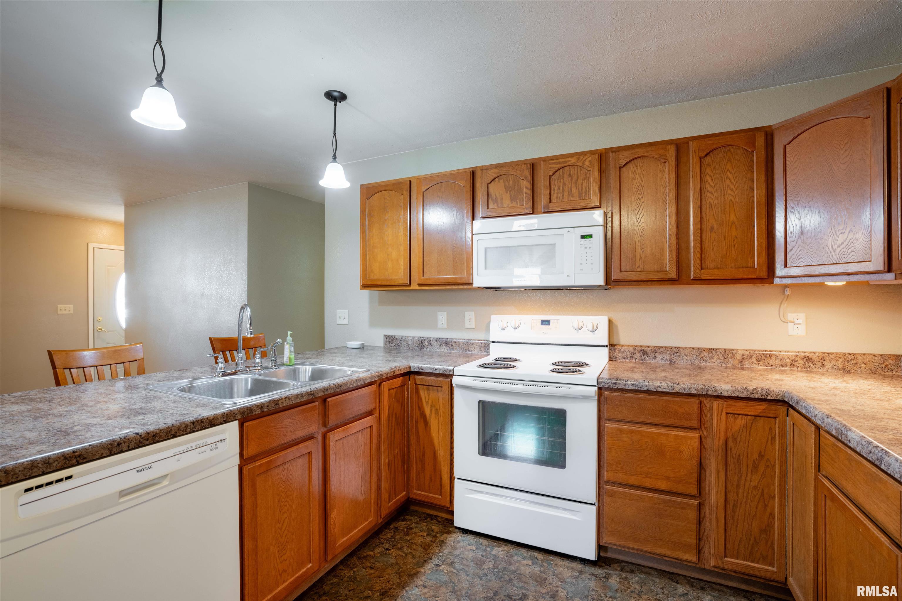 12855 Cleveland Lane, Pittsburg, Illinois image 10