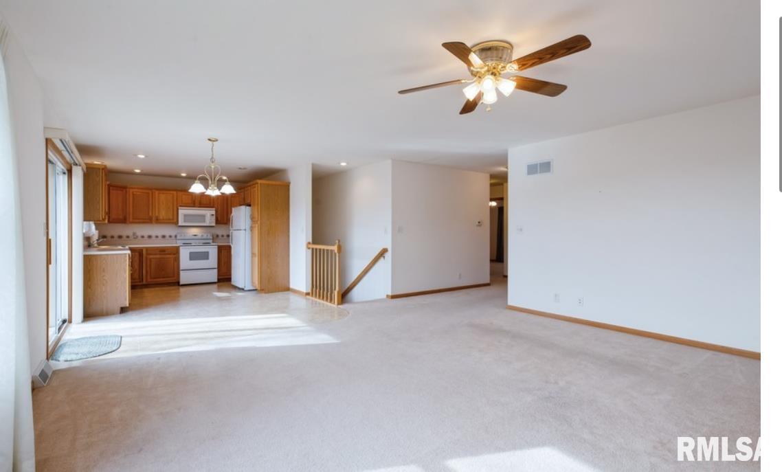 709 W Farmland Drive #B, Maquoketa, Iowa image 10