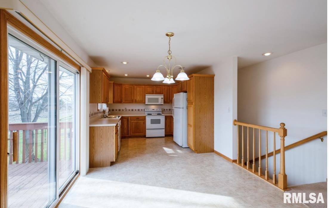 709 W Farmland Drive #B, Maquoketa, Iowa image 9