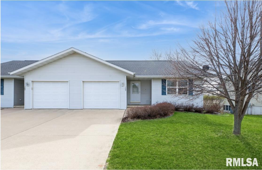 709 W Farmland Drive #B, Maquoketa, Iowa image 1