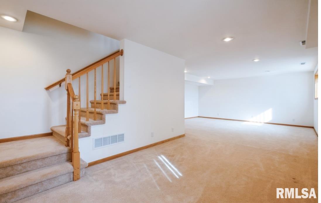 709 W Farmland Drive #B, Maquoketa, Iowa image 22
