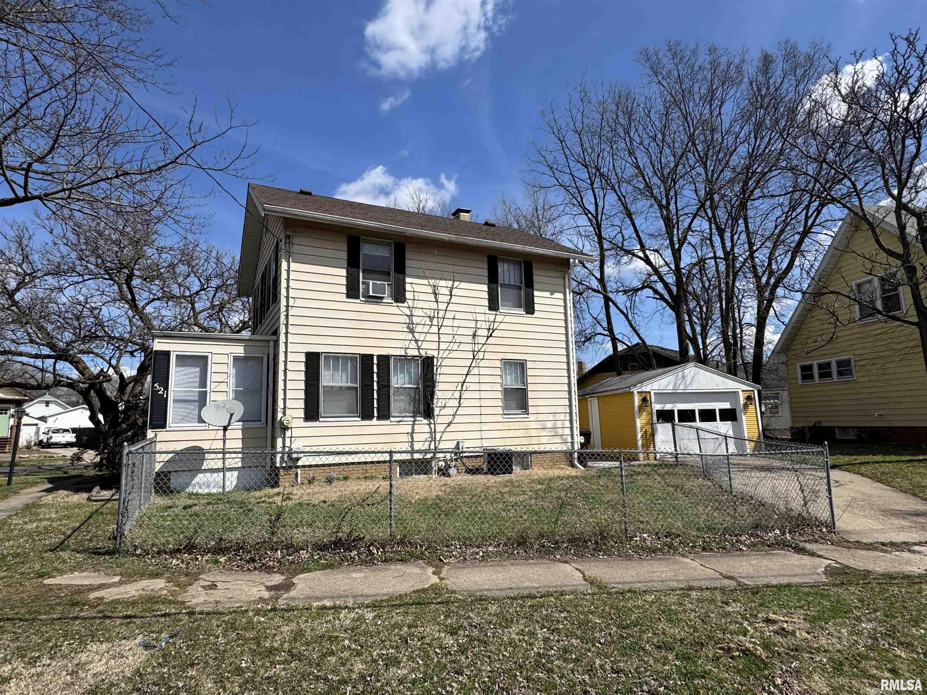 521 W Loucks Avenue, Peoria, Illinois image 1