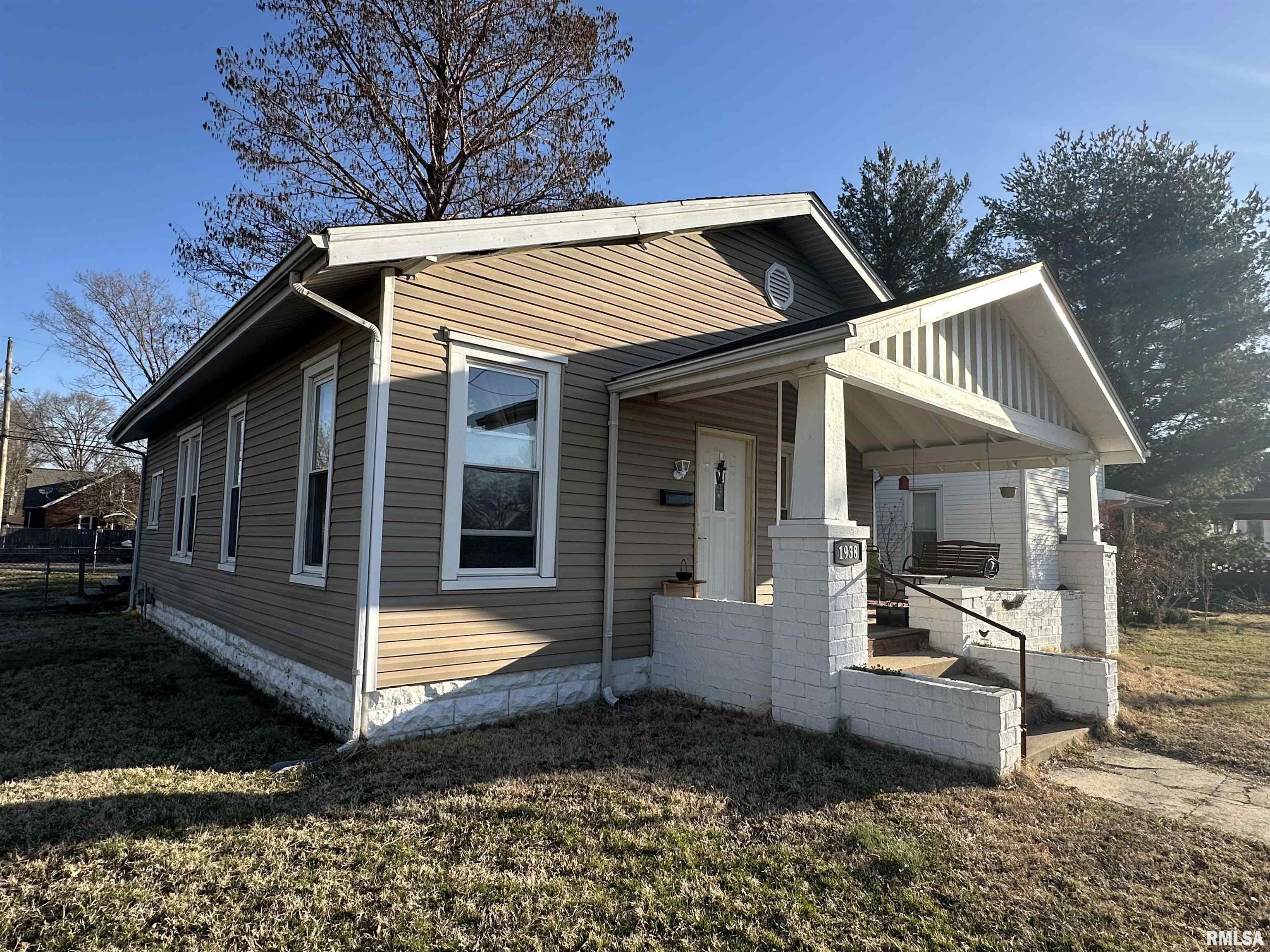 1938 Pine Street, Murphysboro, Illinois image 1