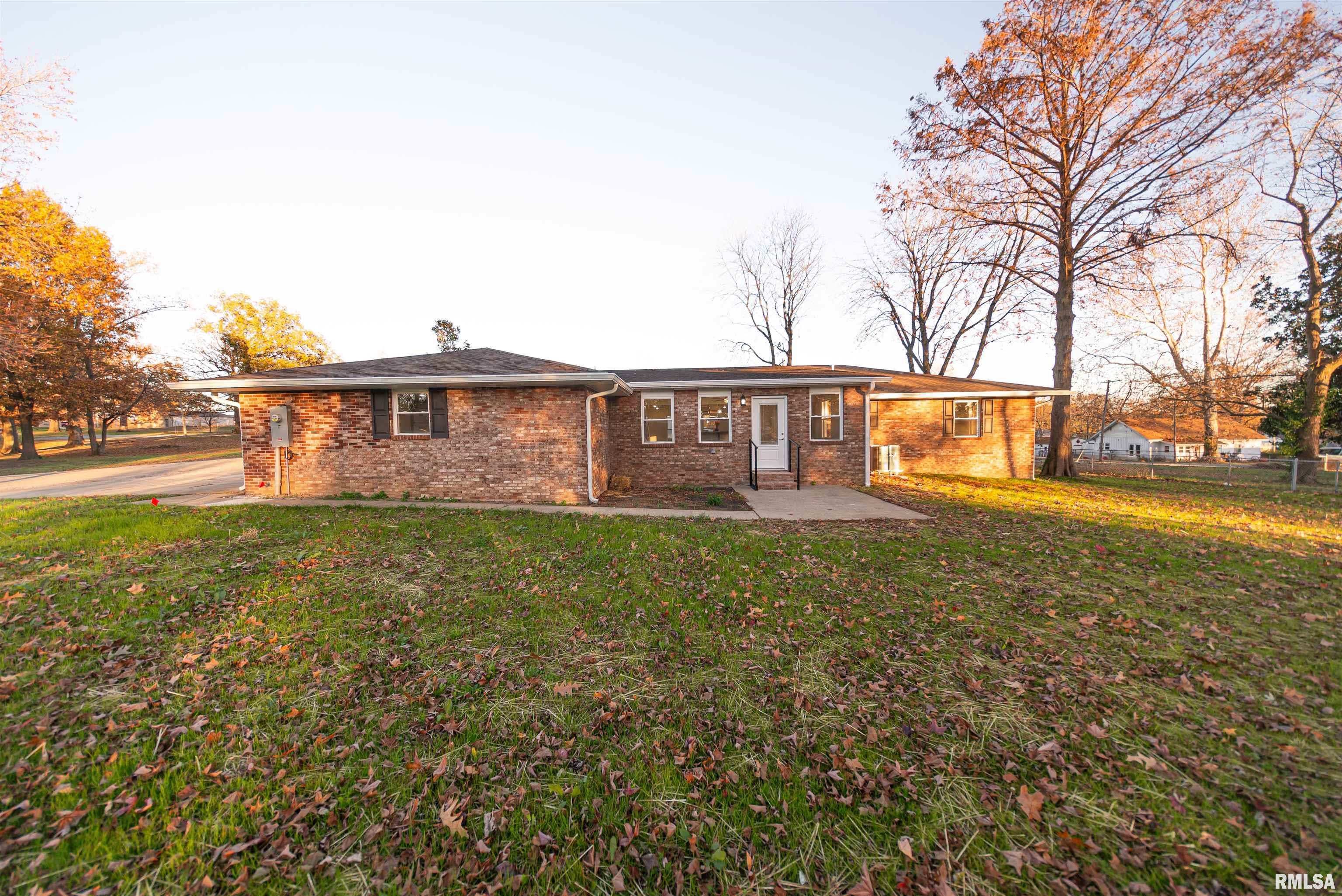 1613 Hardy Street, Eldorado, Illinois image 7