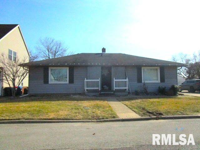 6 Reuling Court, Pekin, Illinois image 1