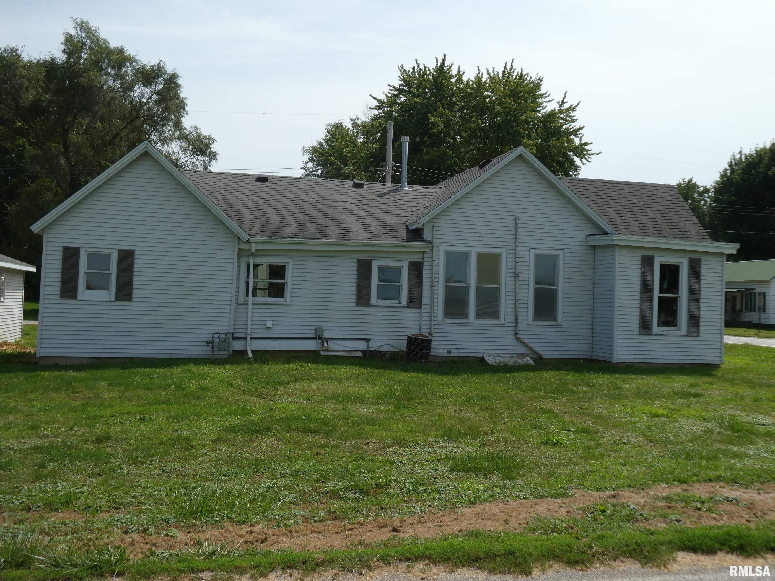 300 E Ogden Street, Oakford, Illinois image 21