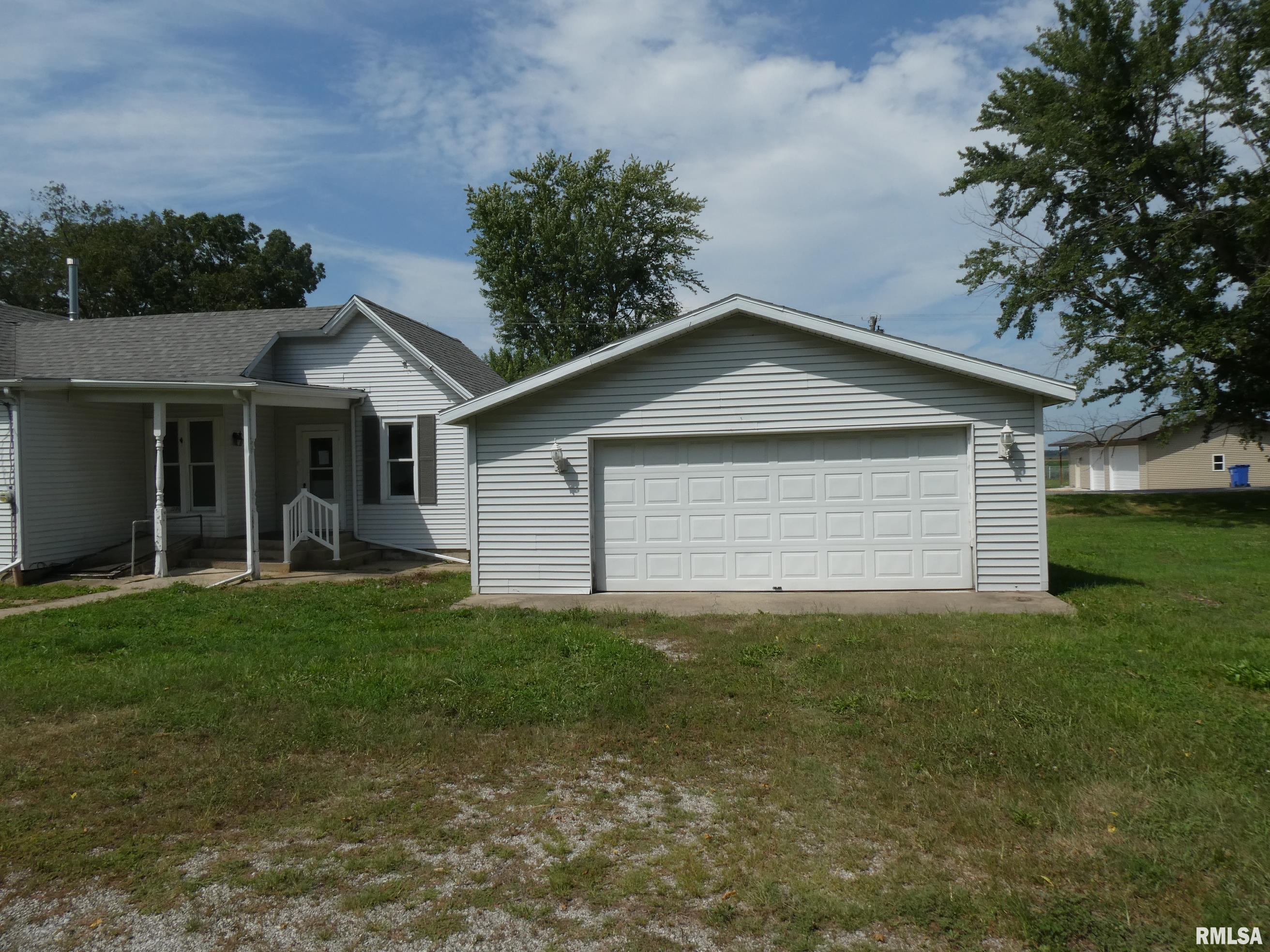 300 E Ogden Street, Oakford, Illinois image 22