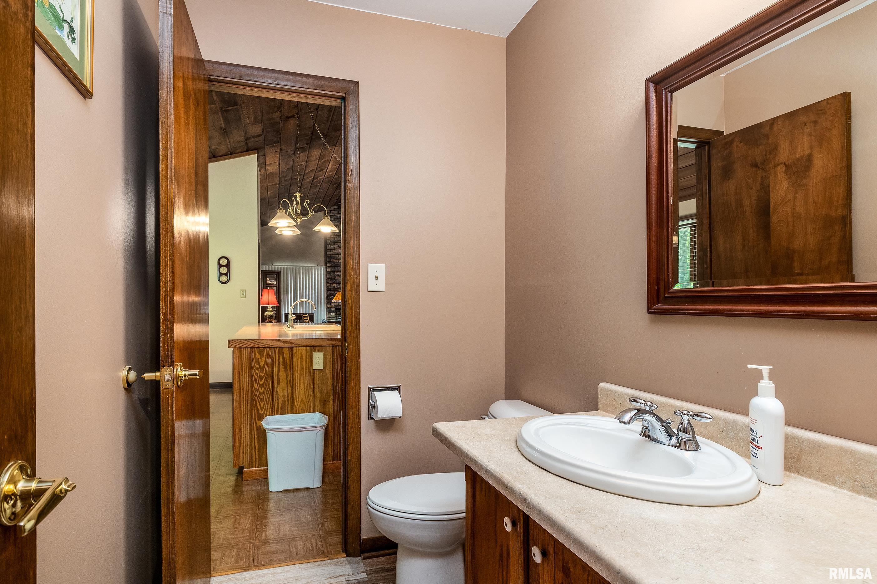 3421 Country Club Road, Carbondale, Illinois image 22