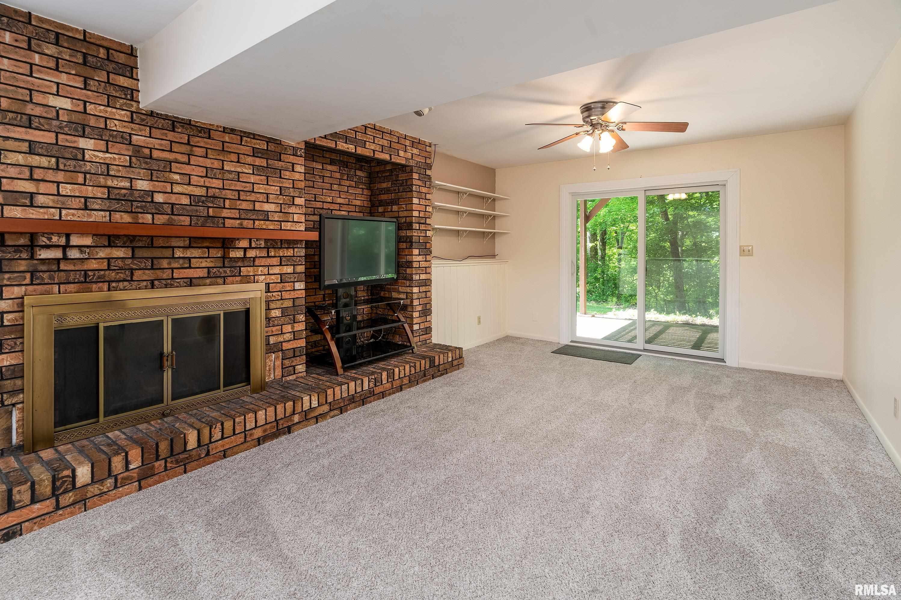 3421 Country Club Road, Carbondale, Illinois image 24