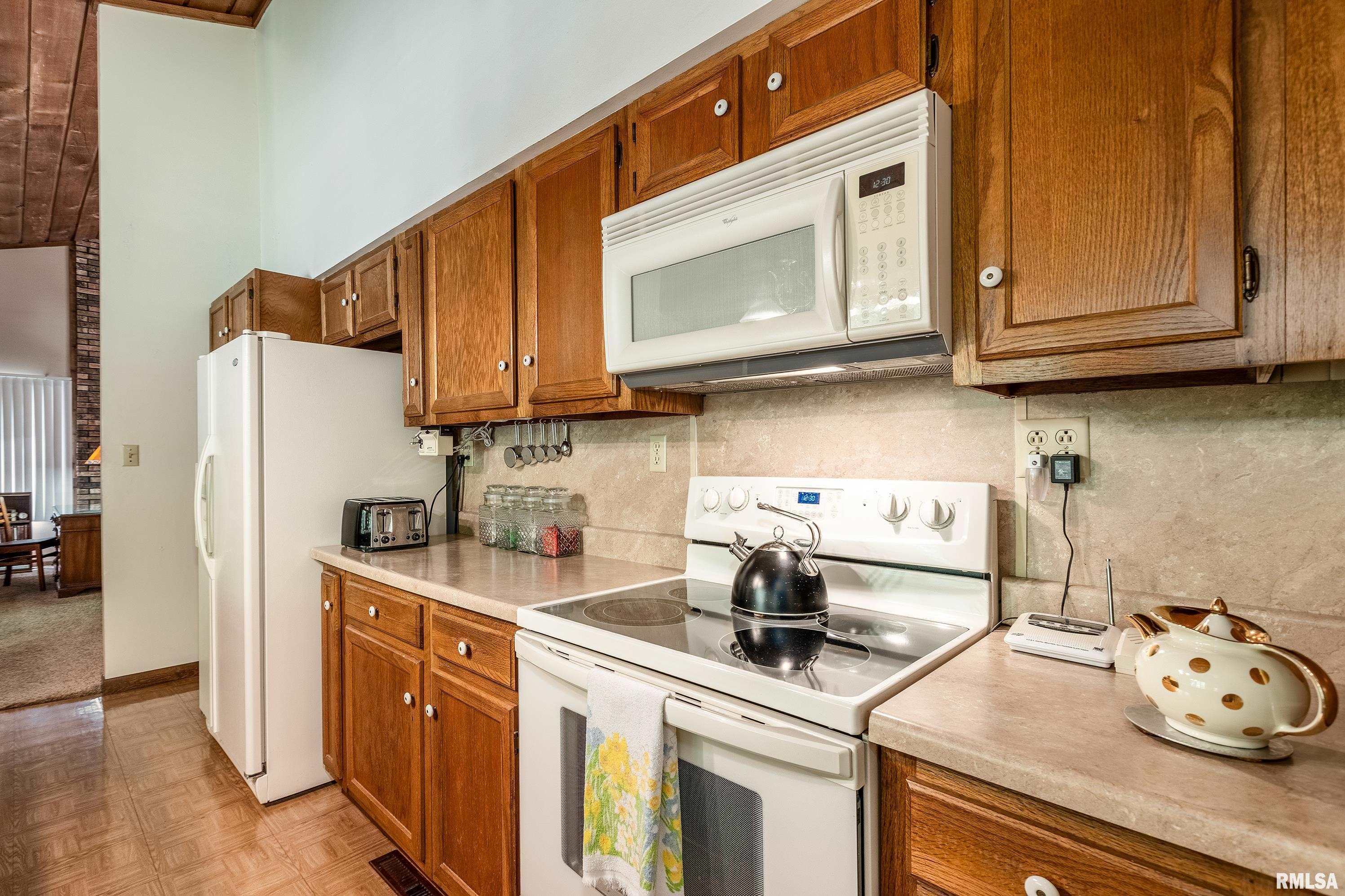 3421 Country Club Road, Carbondale, Illinois image 10
