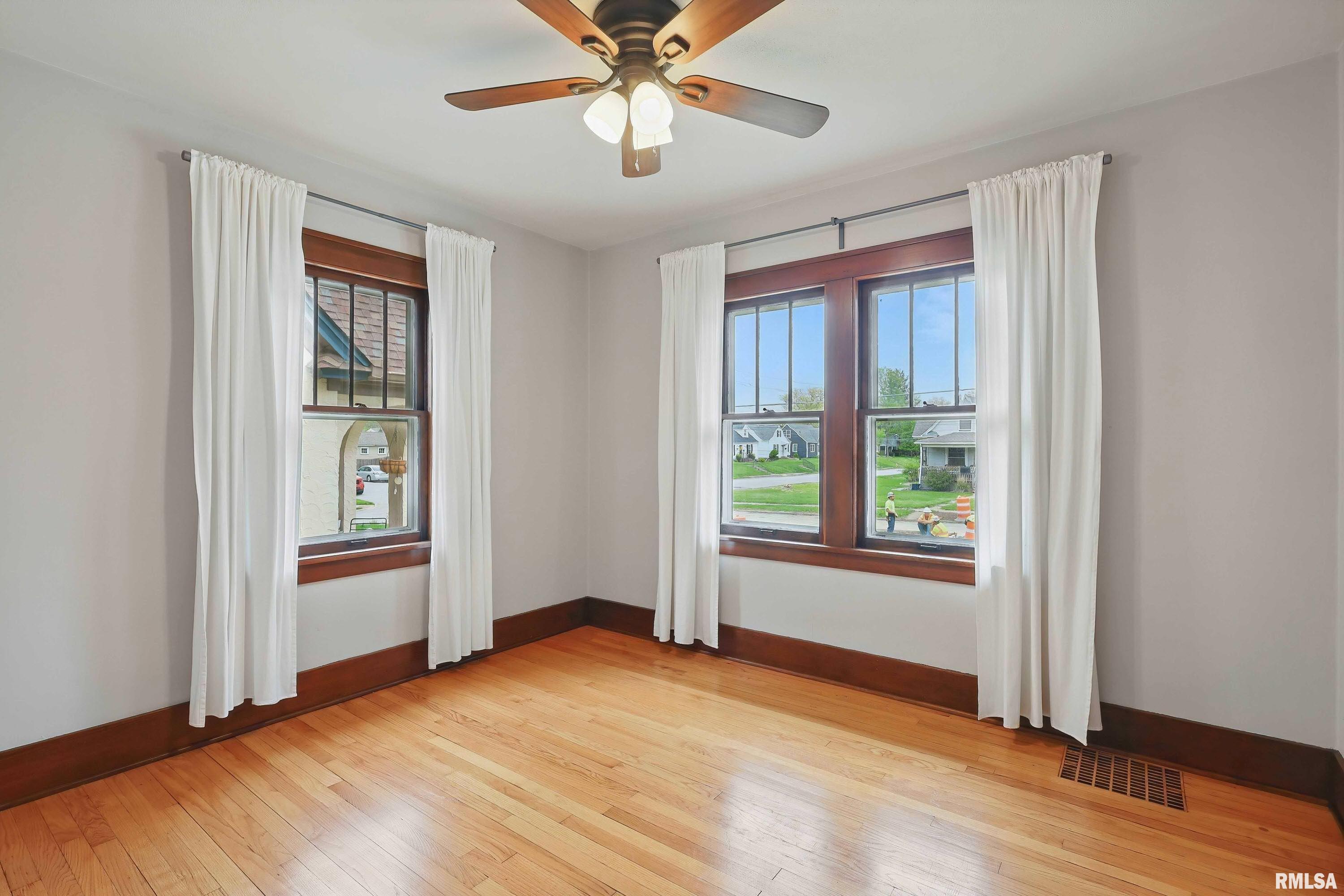 2134 Belle Avenue, Davenport, Iowa image 13