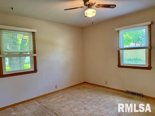 1003 16th Avenue North, Clinton, Iowa image 13