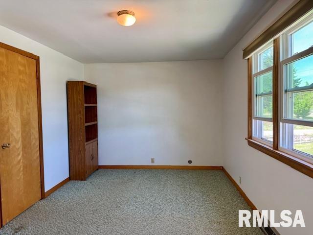 1003 16th Avenue North, Clinton, Iowa image 15