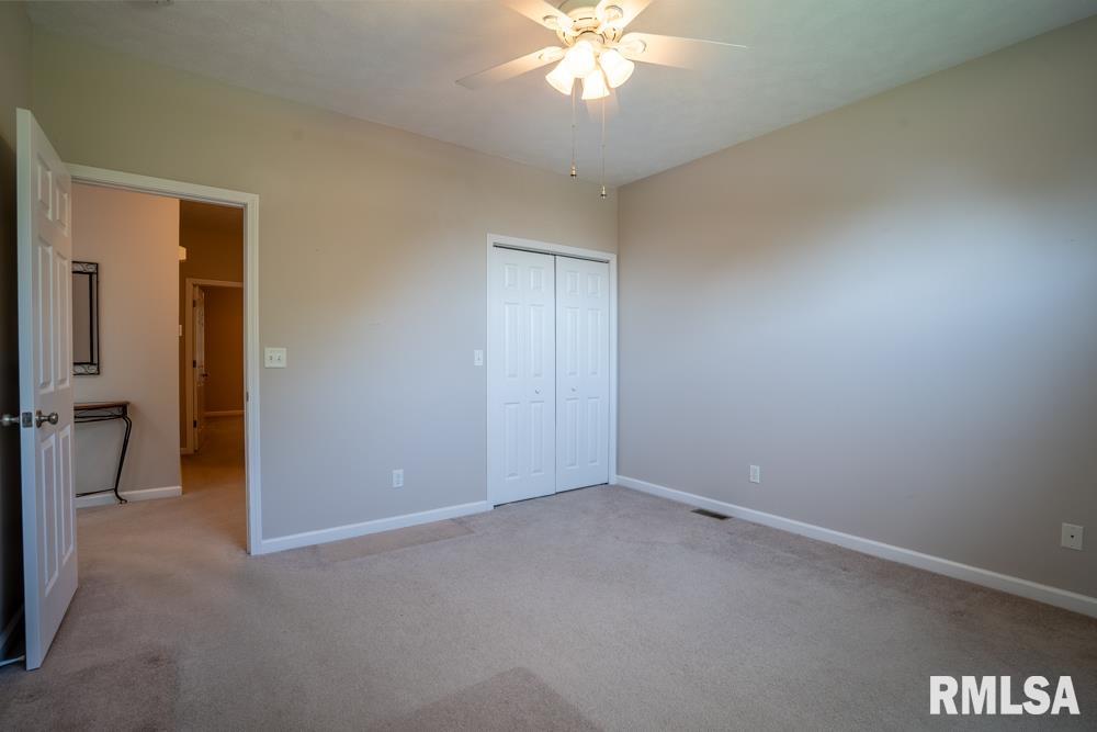 1304 Prestwicke Drive, Herrin, Illinois image 17