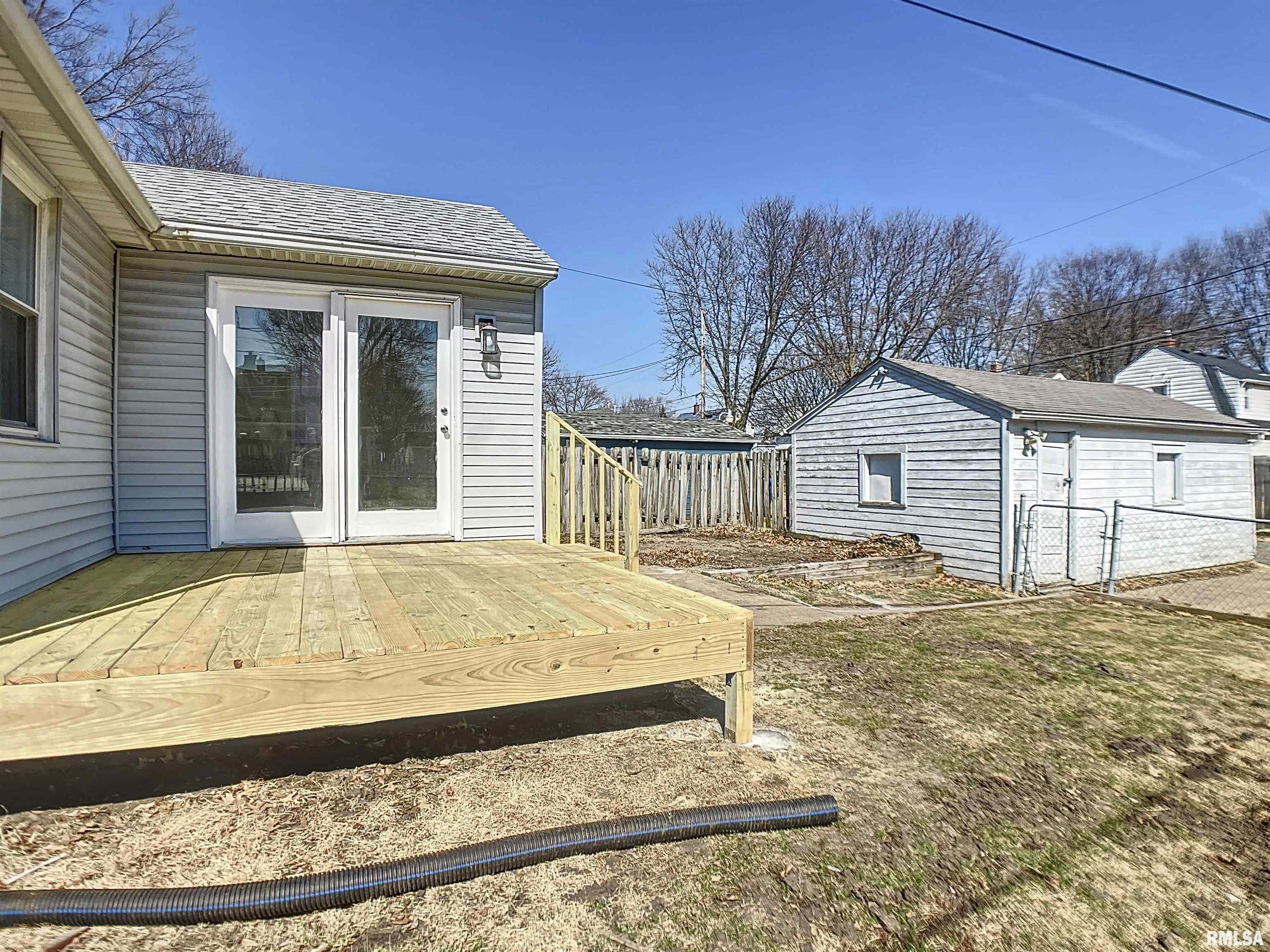 109 S Elmwood Avenue, Davenport, Iowa image 33