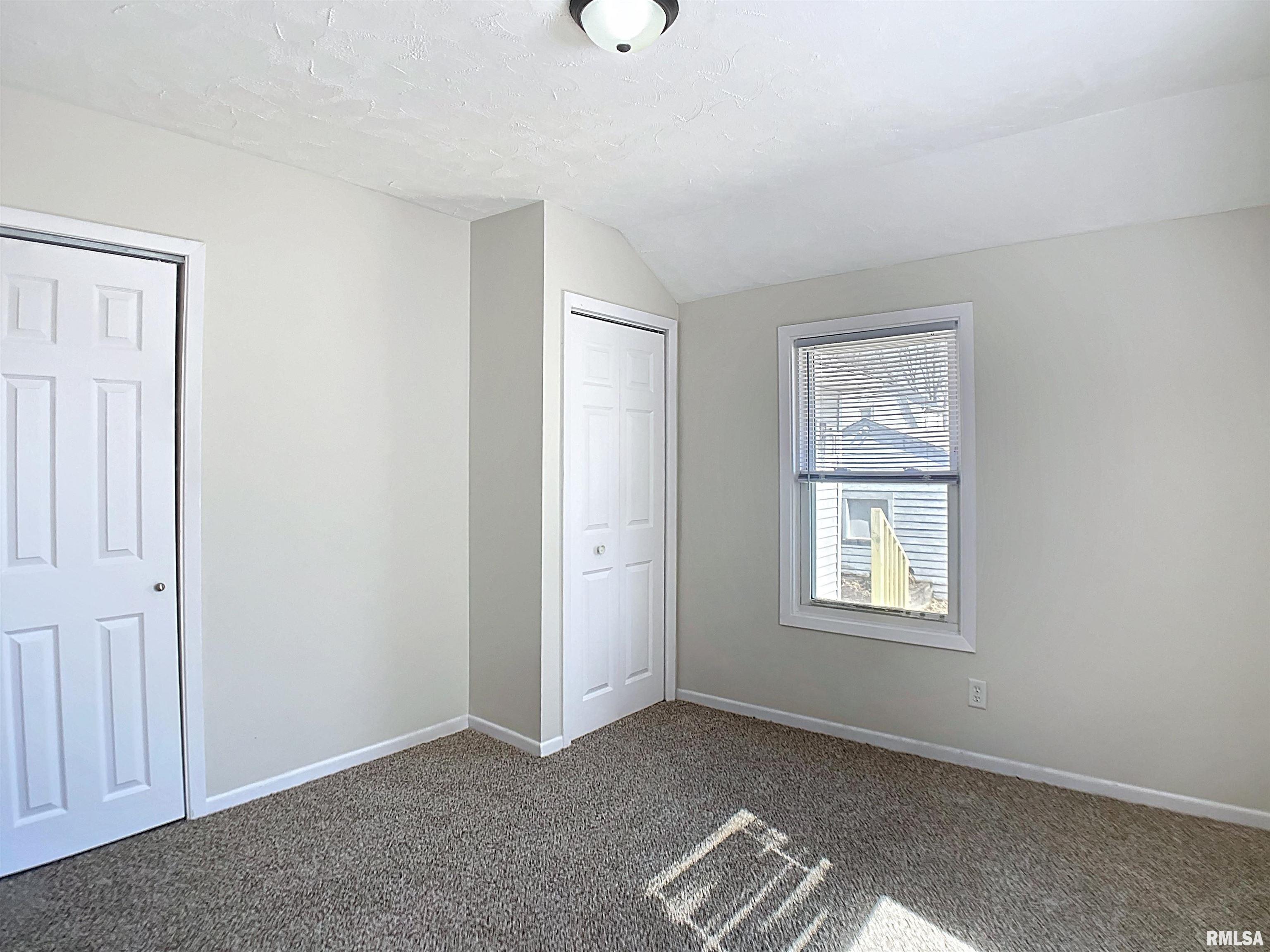 109 S Elmwood Avenue, Davenport, Iowa image 18