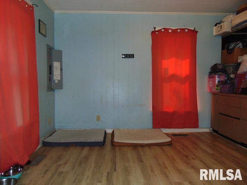204 E Hocking Valley Avenue, Pittsburg, Illinois image 11