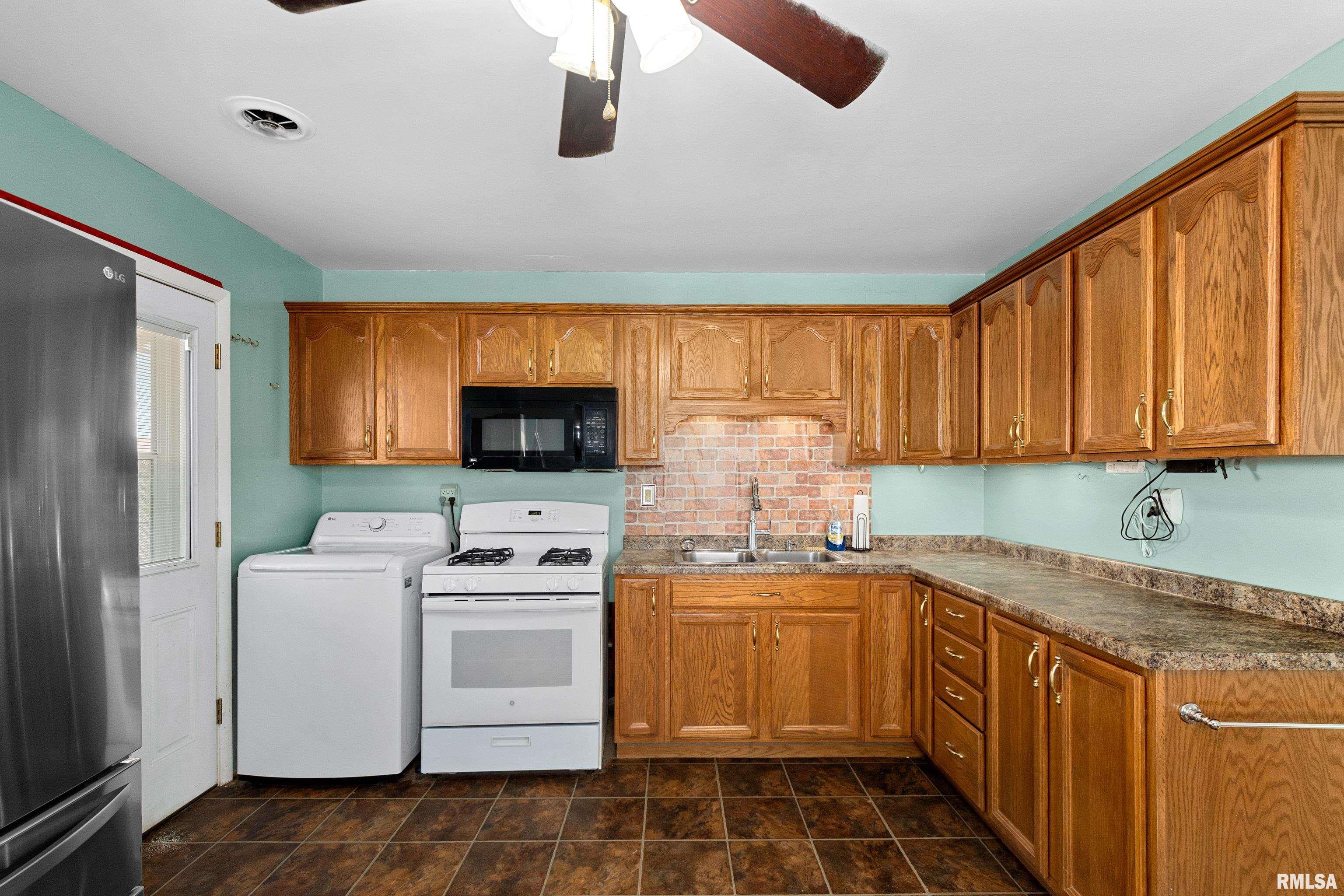 25 Santa Anita Drive, Bartonville, Illinois image 8