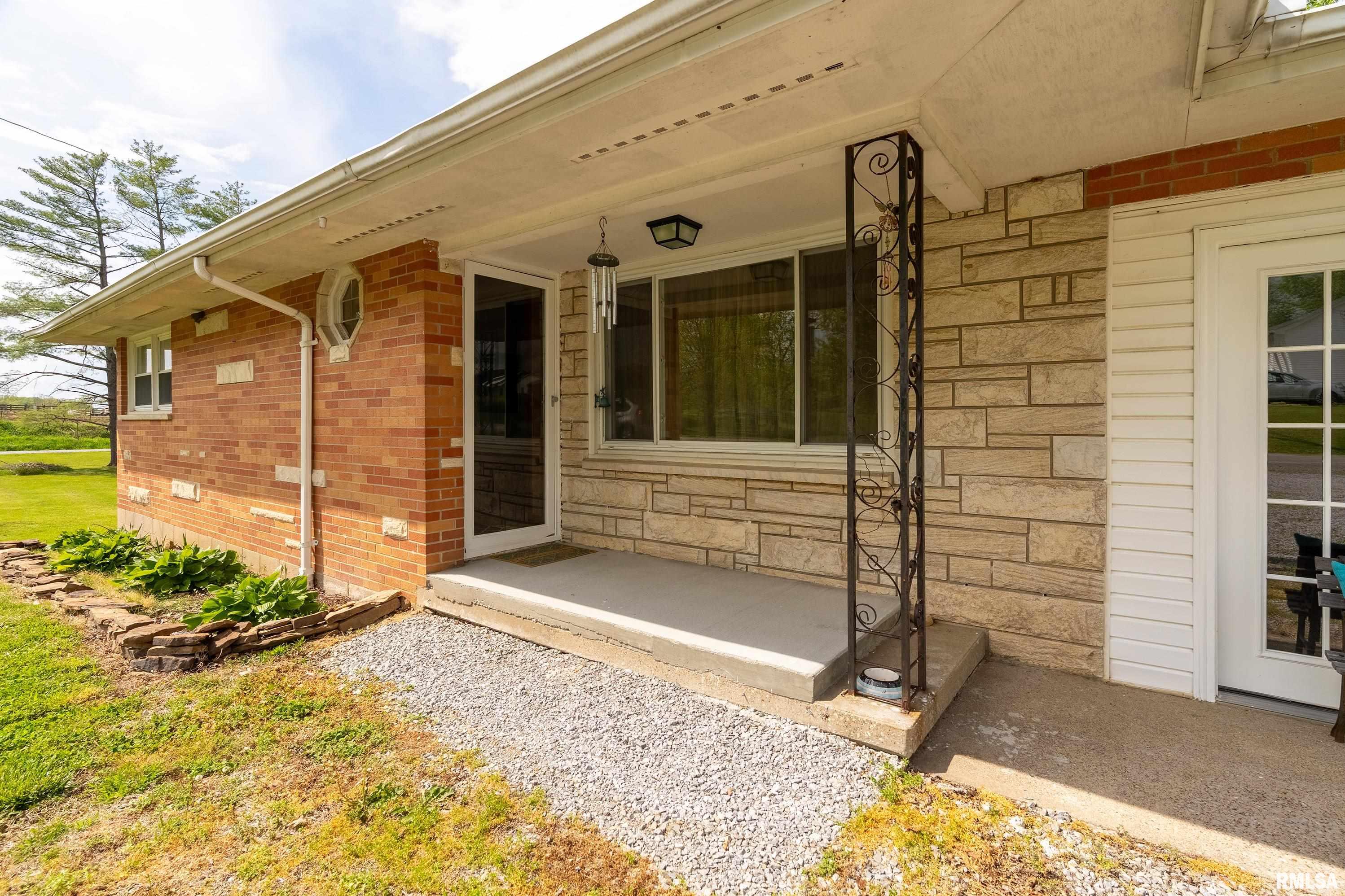 5035 Reevesville Road, Grantsburg, Illinois image 3