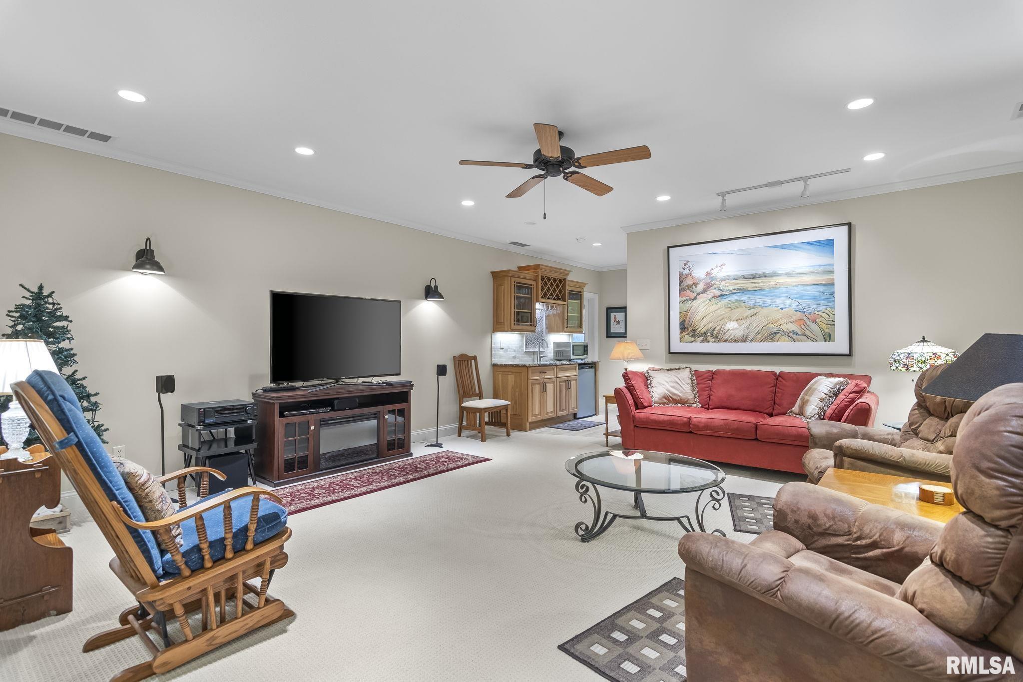 1625 Grace Ridge Road, New Berlin, Illinois image 33