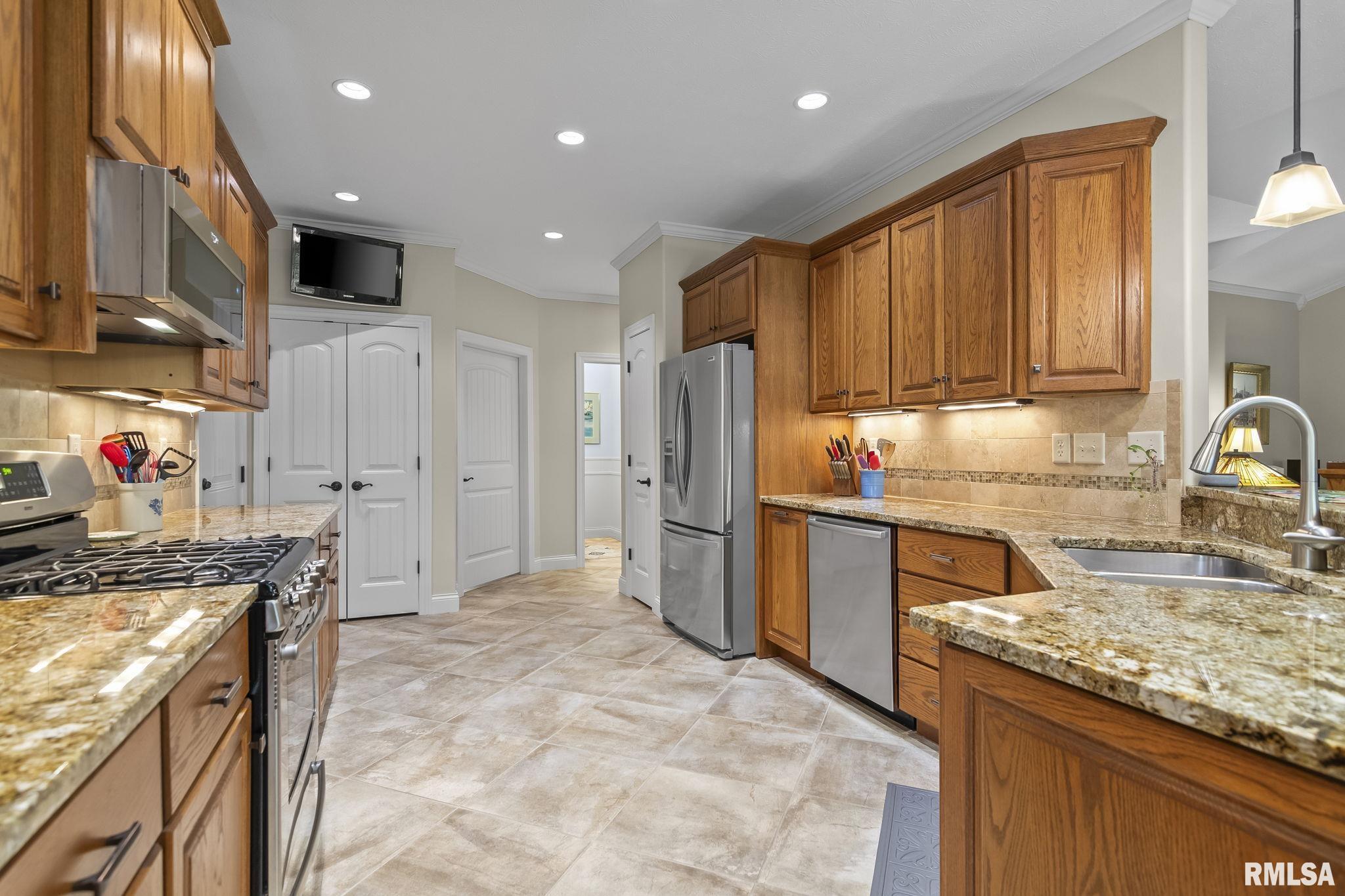 1625 Grace Ridge Road, New Berlin, Illinois image 10