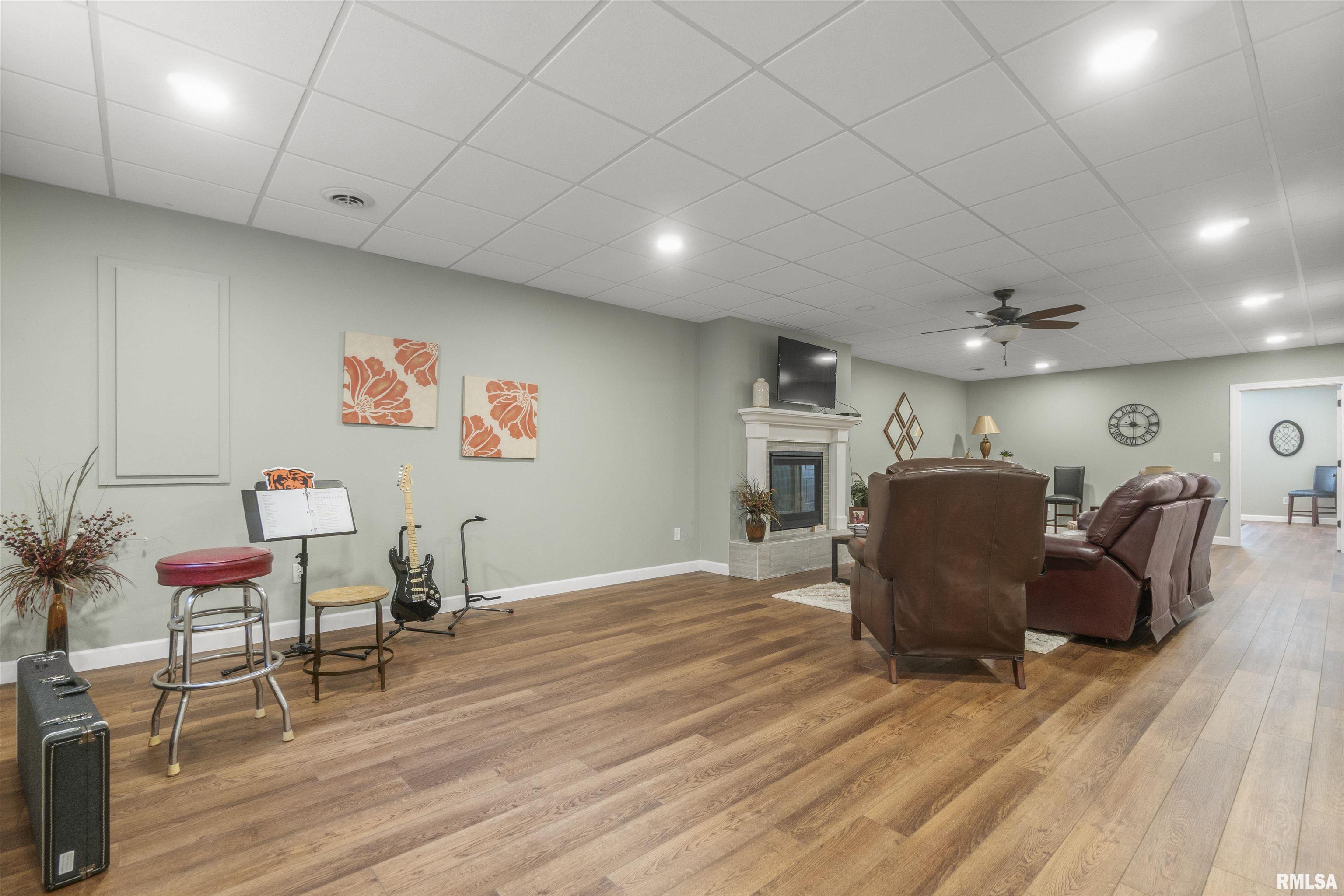 727 Thornridge Drive, Morton, Illinois image 27