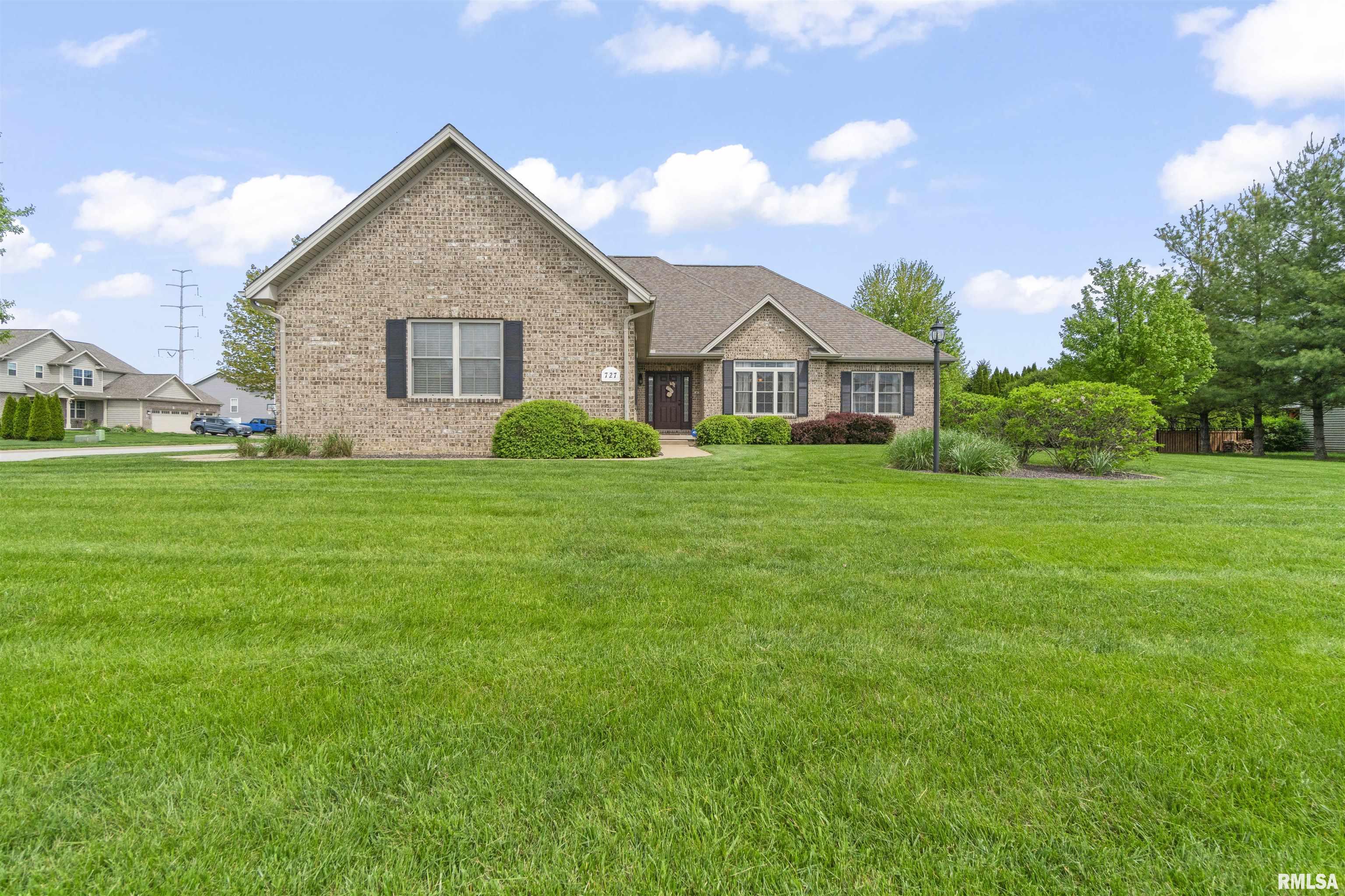 727 Thornridge Drive, Morton, Illinois image 2