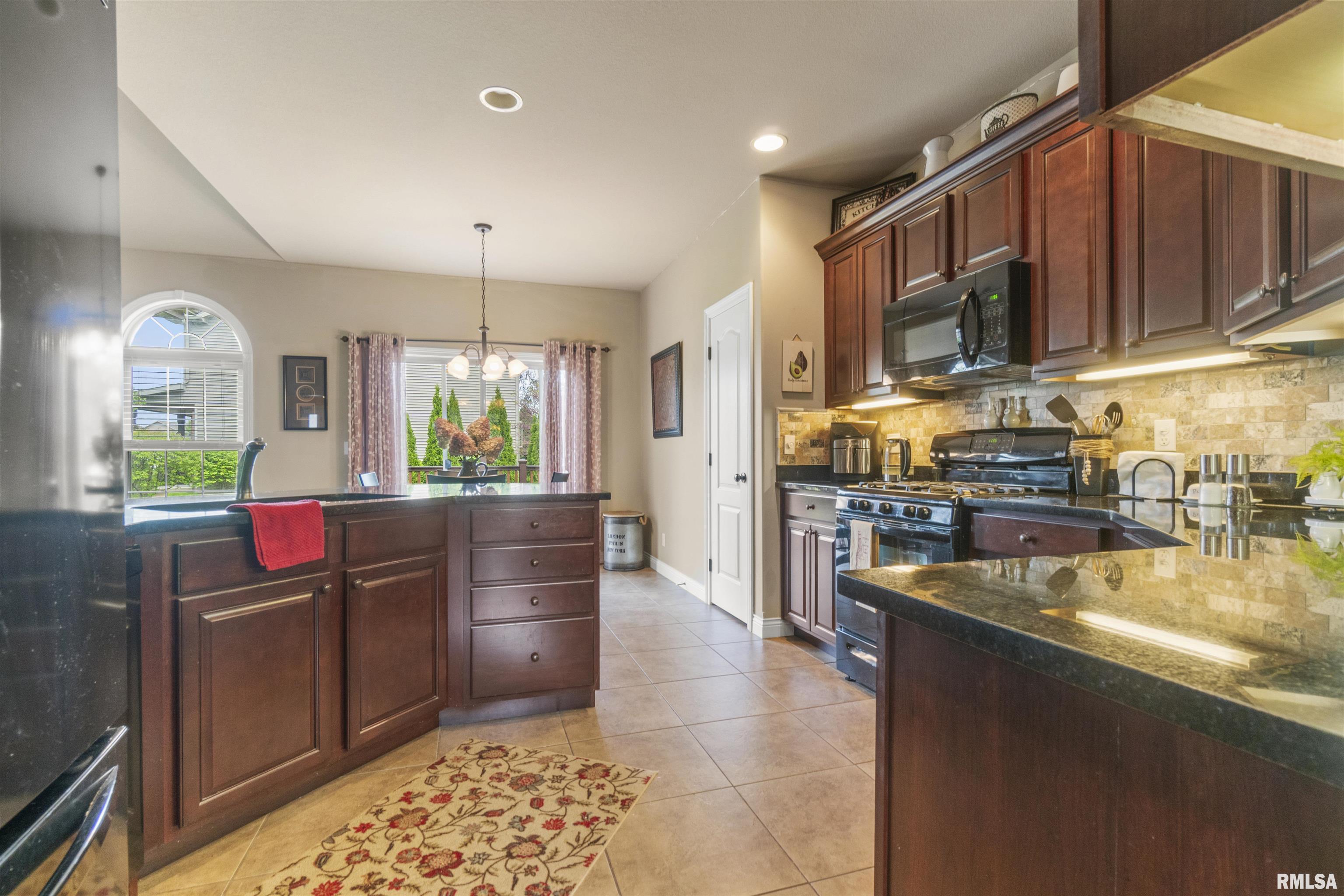 727 Thornridge Drive, Morton, Illinois image 16