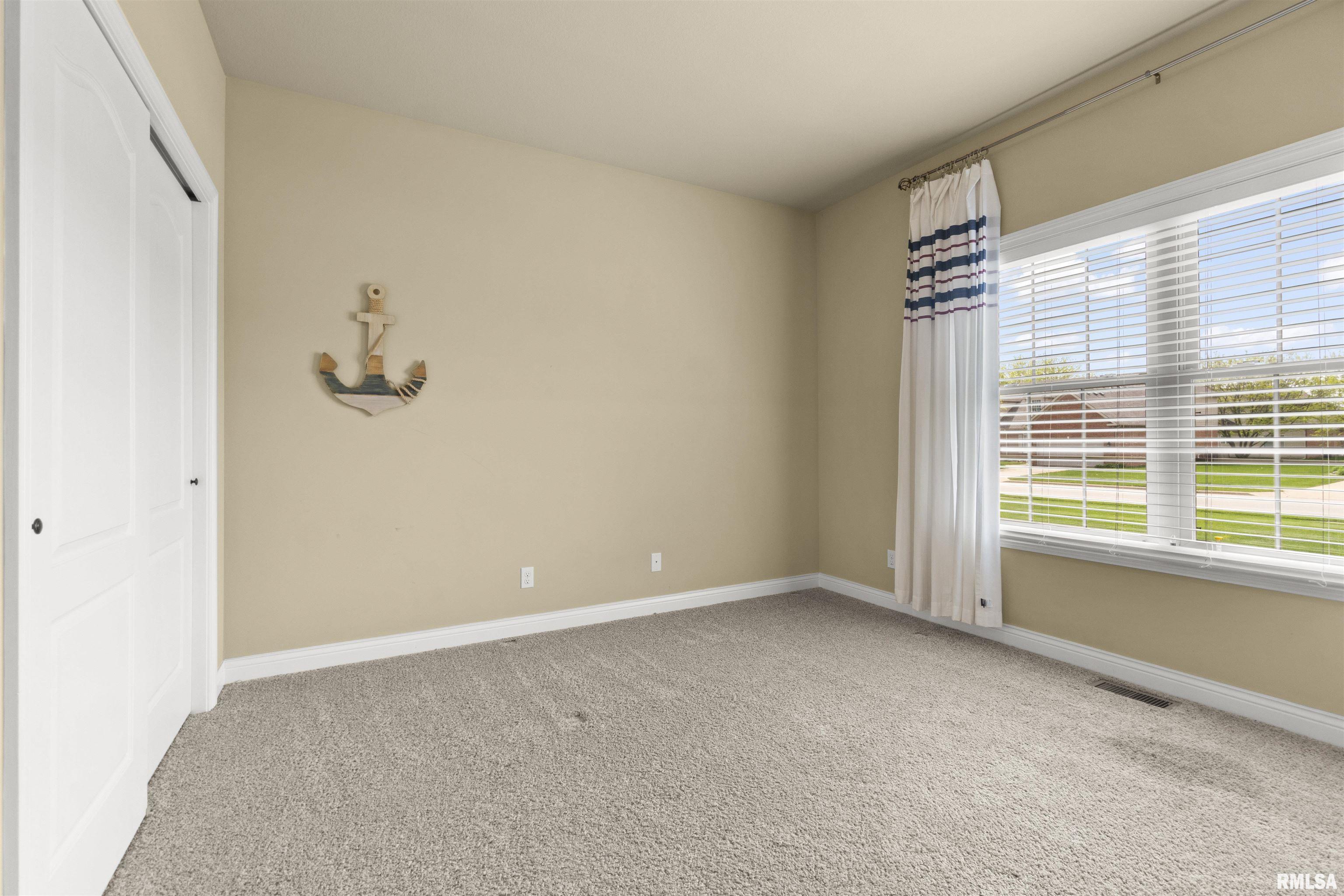 727 Thornridge Drive, Morton, Illinois image 24