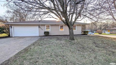 Homes For Sale - 200 Lasalle Boulevard<br/> Marquette Heights, IL 61554