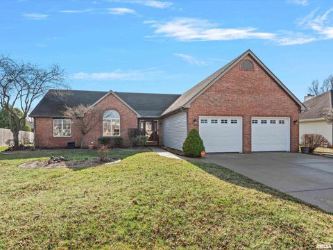 Homes For Sale - 3804 Greenfield Drive<br/> Springfield, IL 62704
