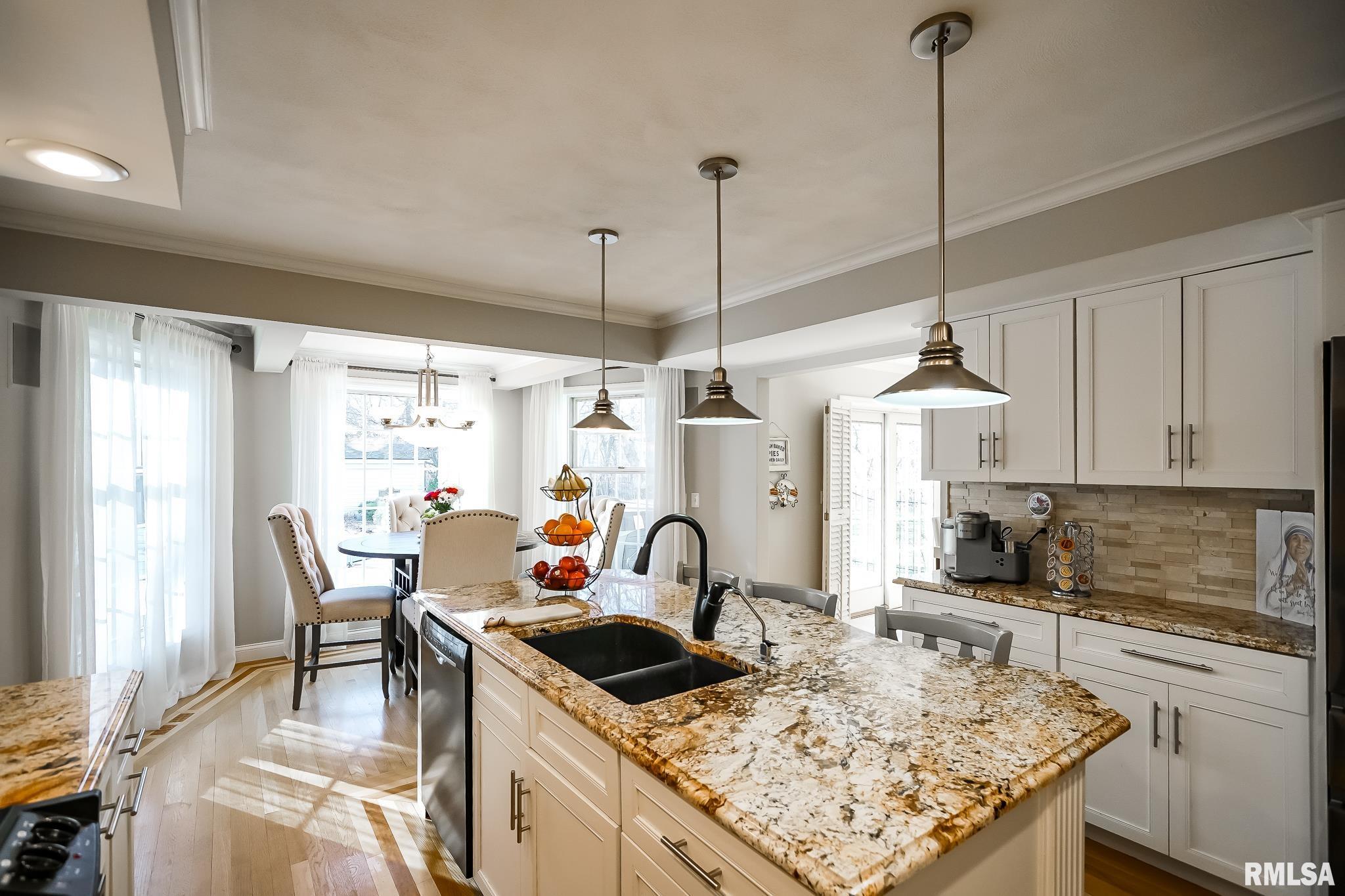 11815 N Hickory Grove Road, Dunlap, Illinois image 25