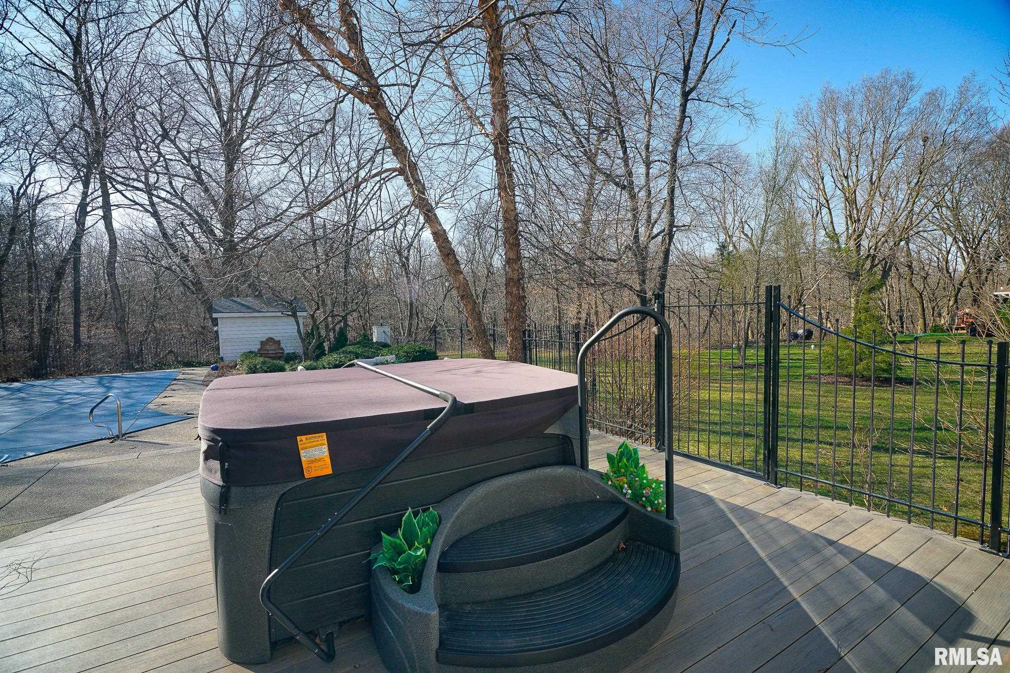 11815 N Hickory Grove Road, Dunlap, Illinois image 9