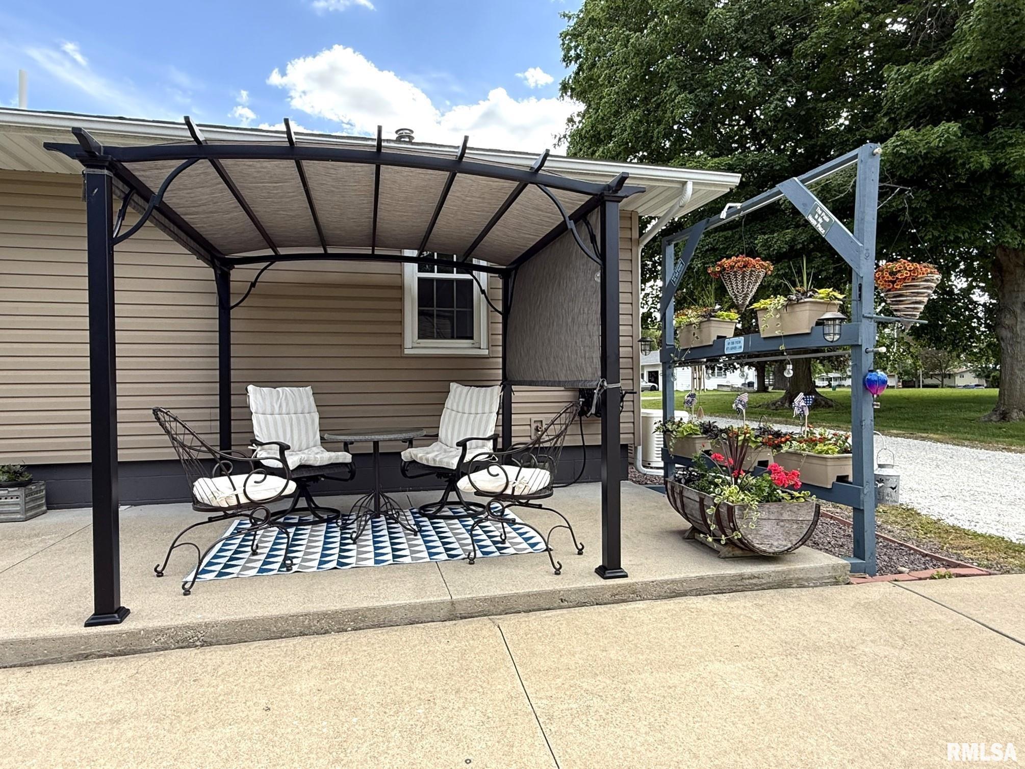 709 W Monmouth Street, Abingdon, Illinois image 6