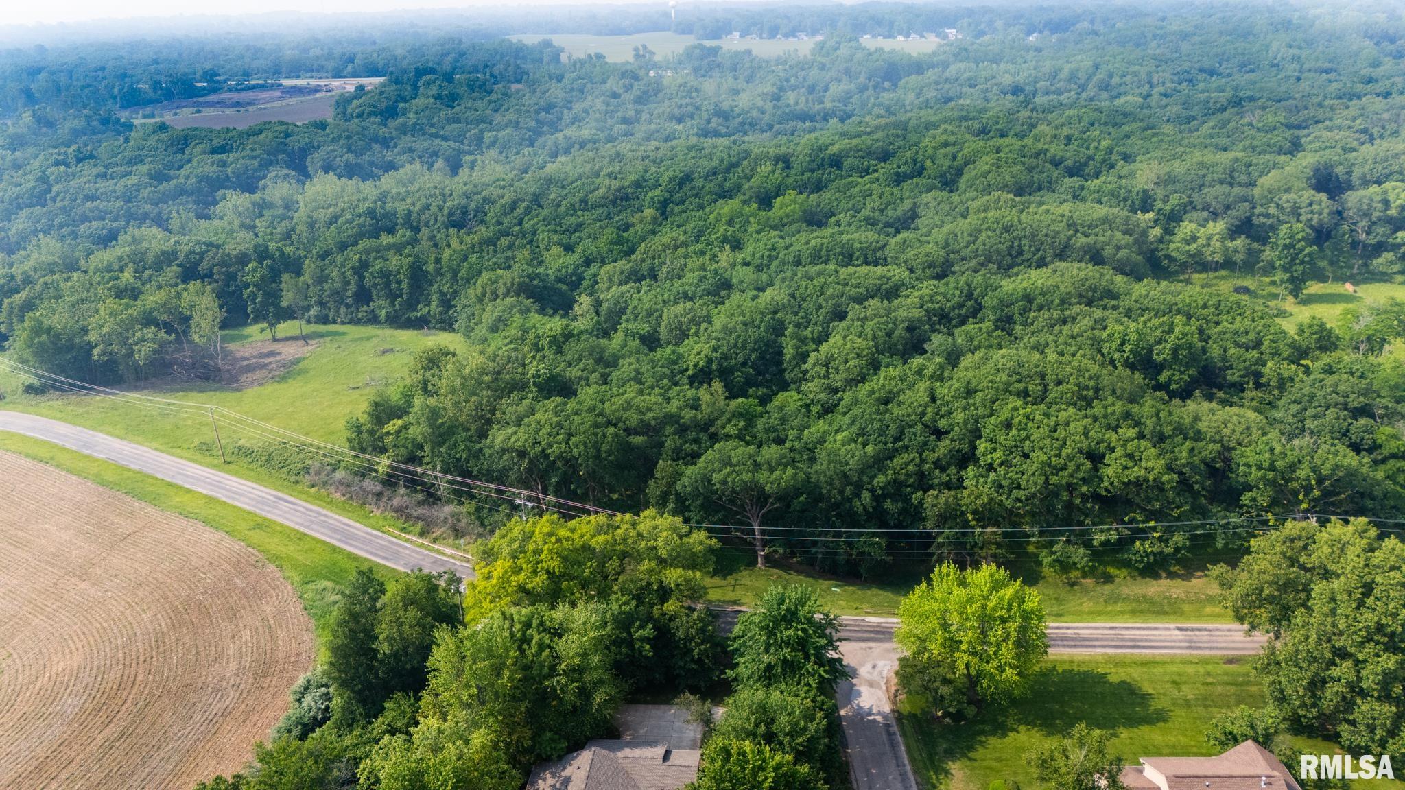 3041 Zion Oaks Road, Pekin, Illinois image 3