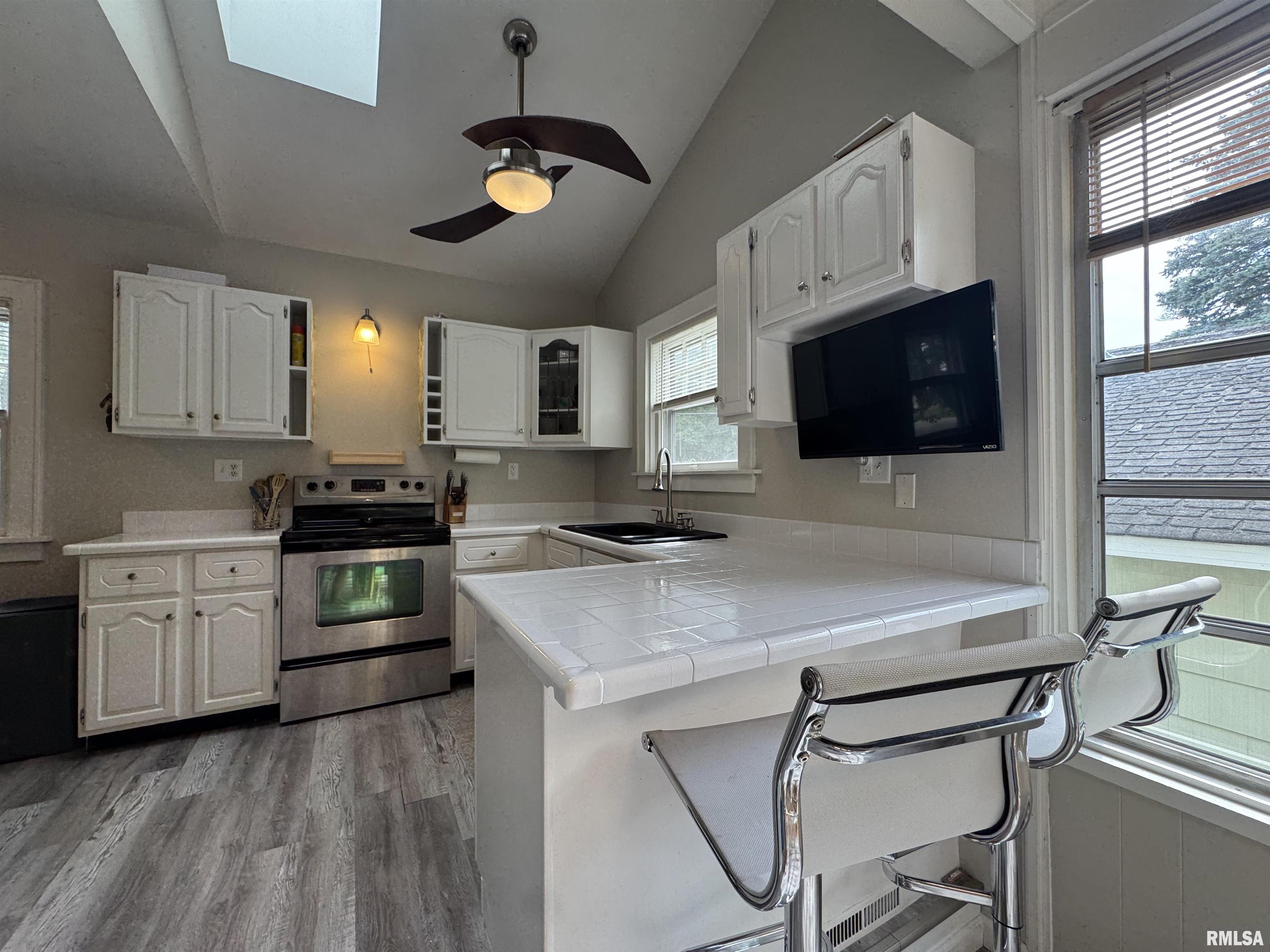 2139 10th Street, East Moline, Illinois image 14