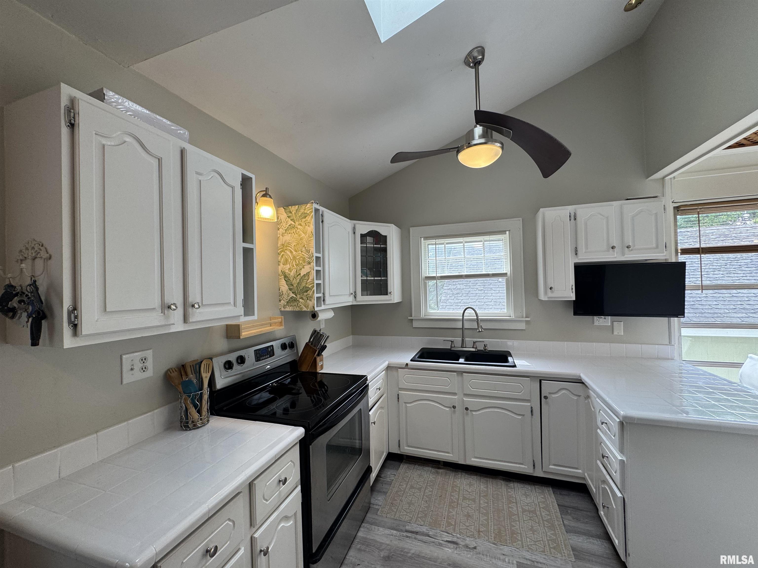 2139 10th Street, East Moline, Illinois image 15