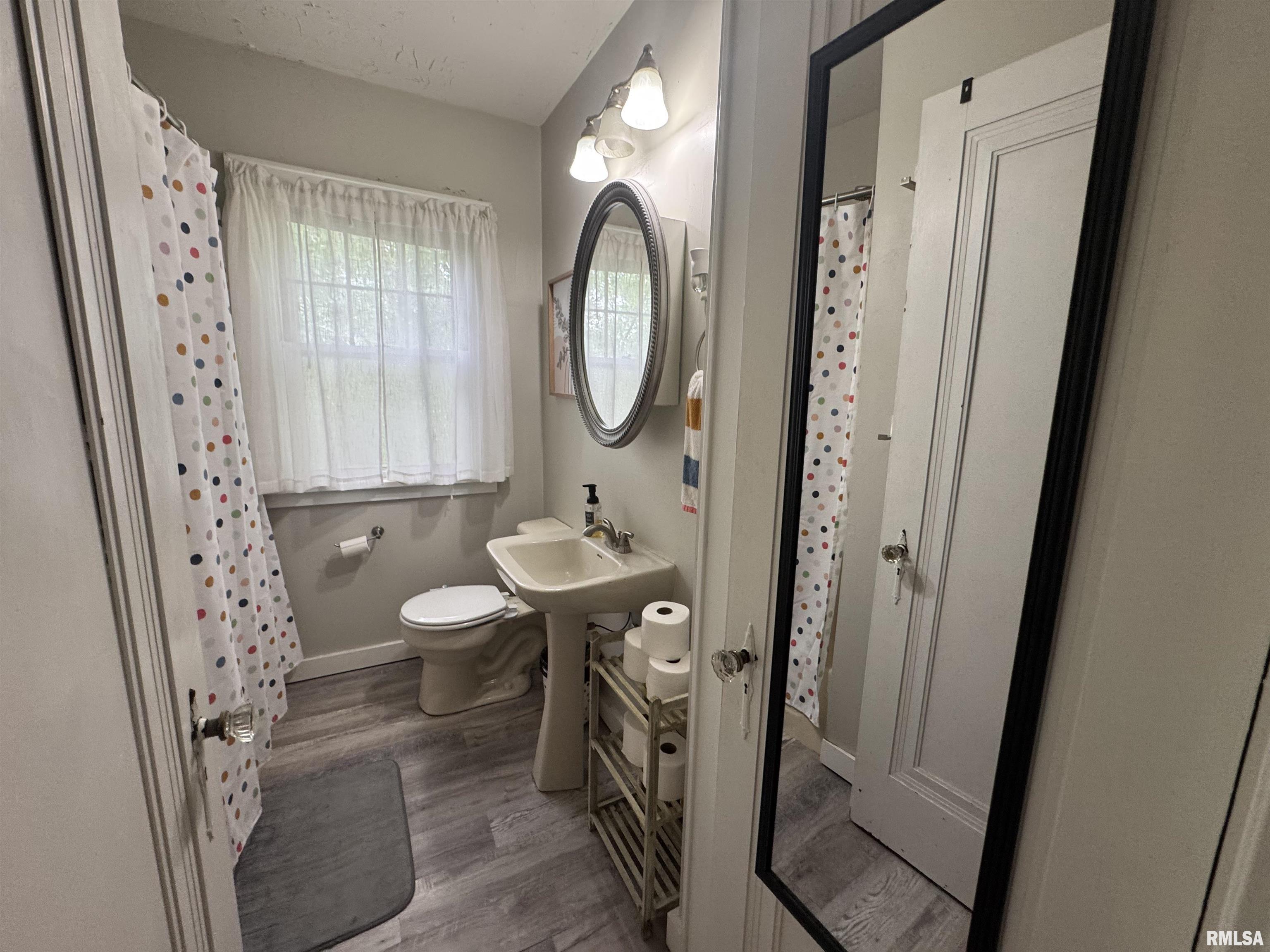 2139 10th Street, East Moline, Illinois image 19